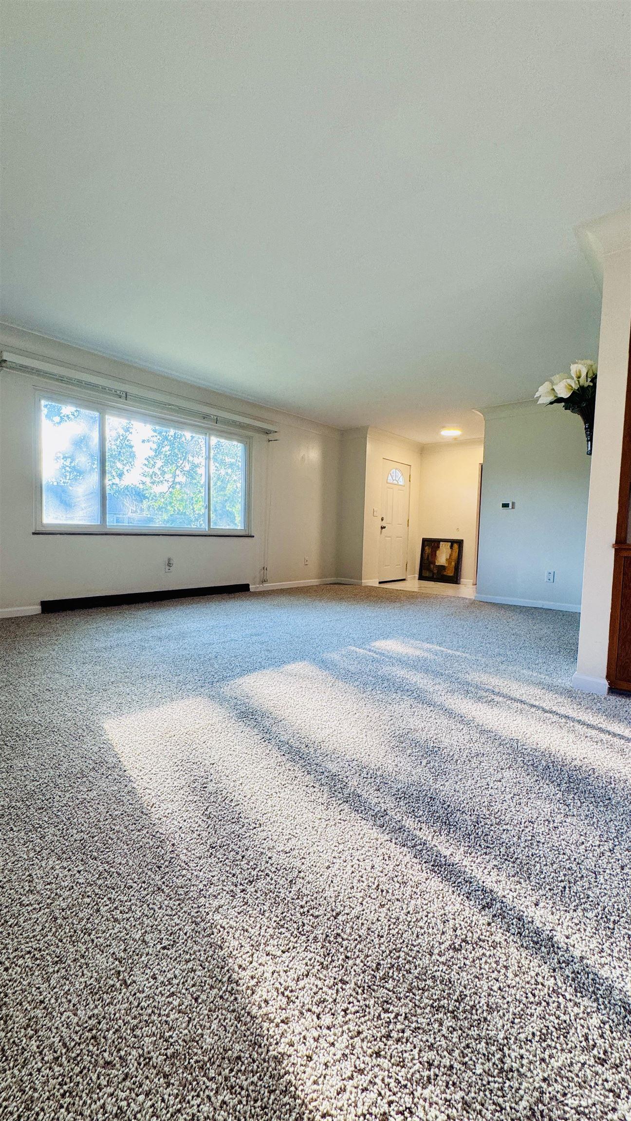 352 S 29th Street Property Photo 10
