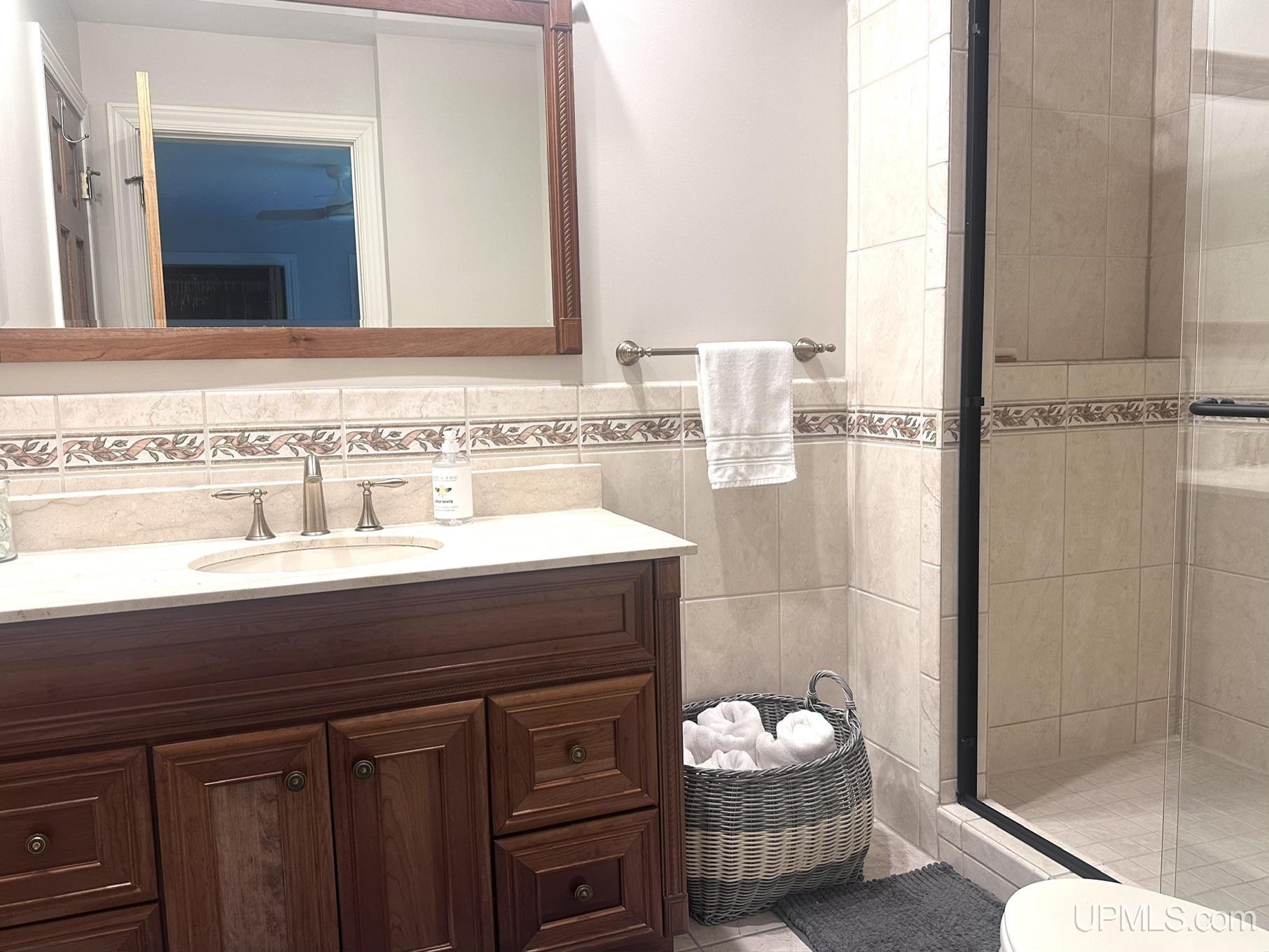 223 Crestview Drive Property Photo 18