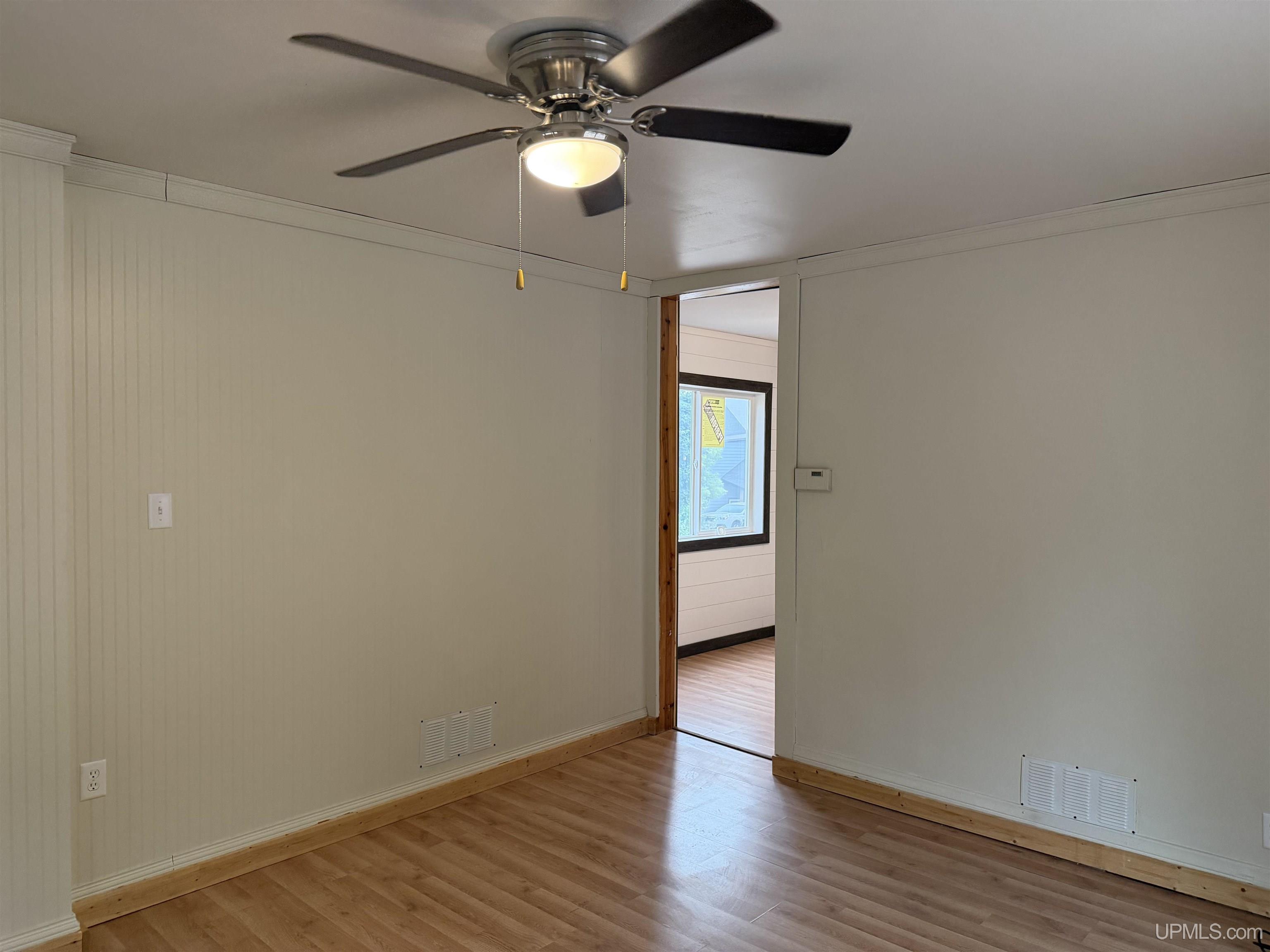 860 W Franklin Street Property Photo 12