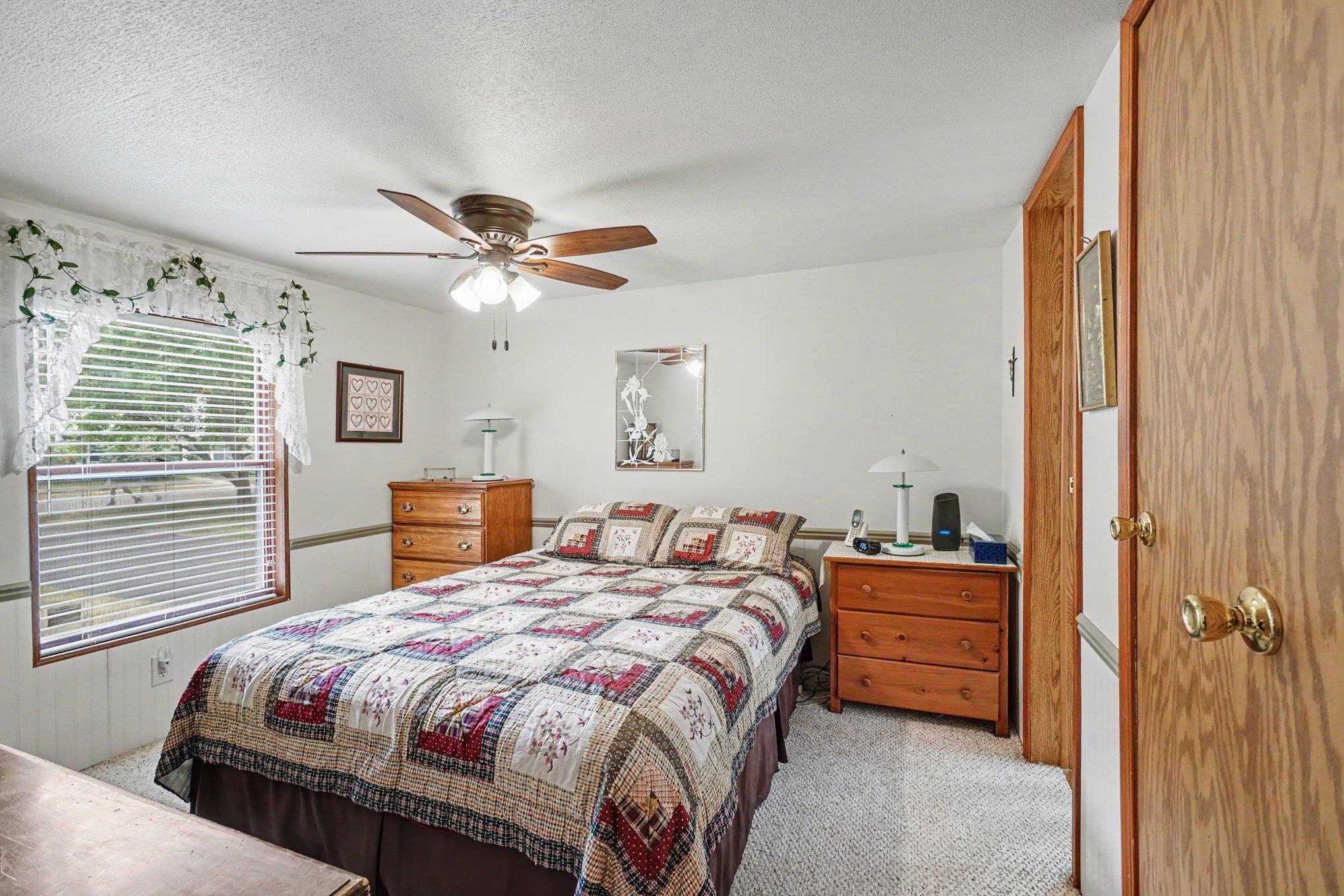 425 E Maple Street Property Photo 9