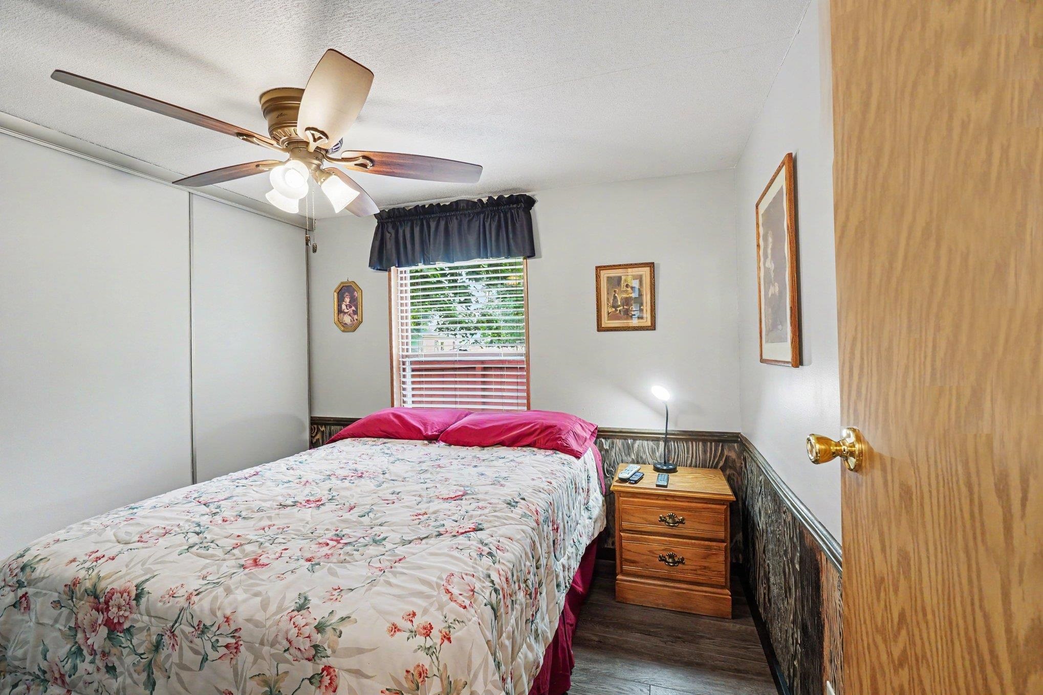 425 E Maple Street Property Photo 11