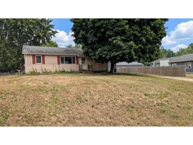 918 N Woodruff Road