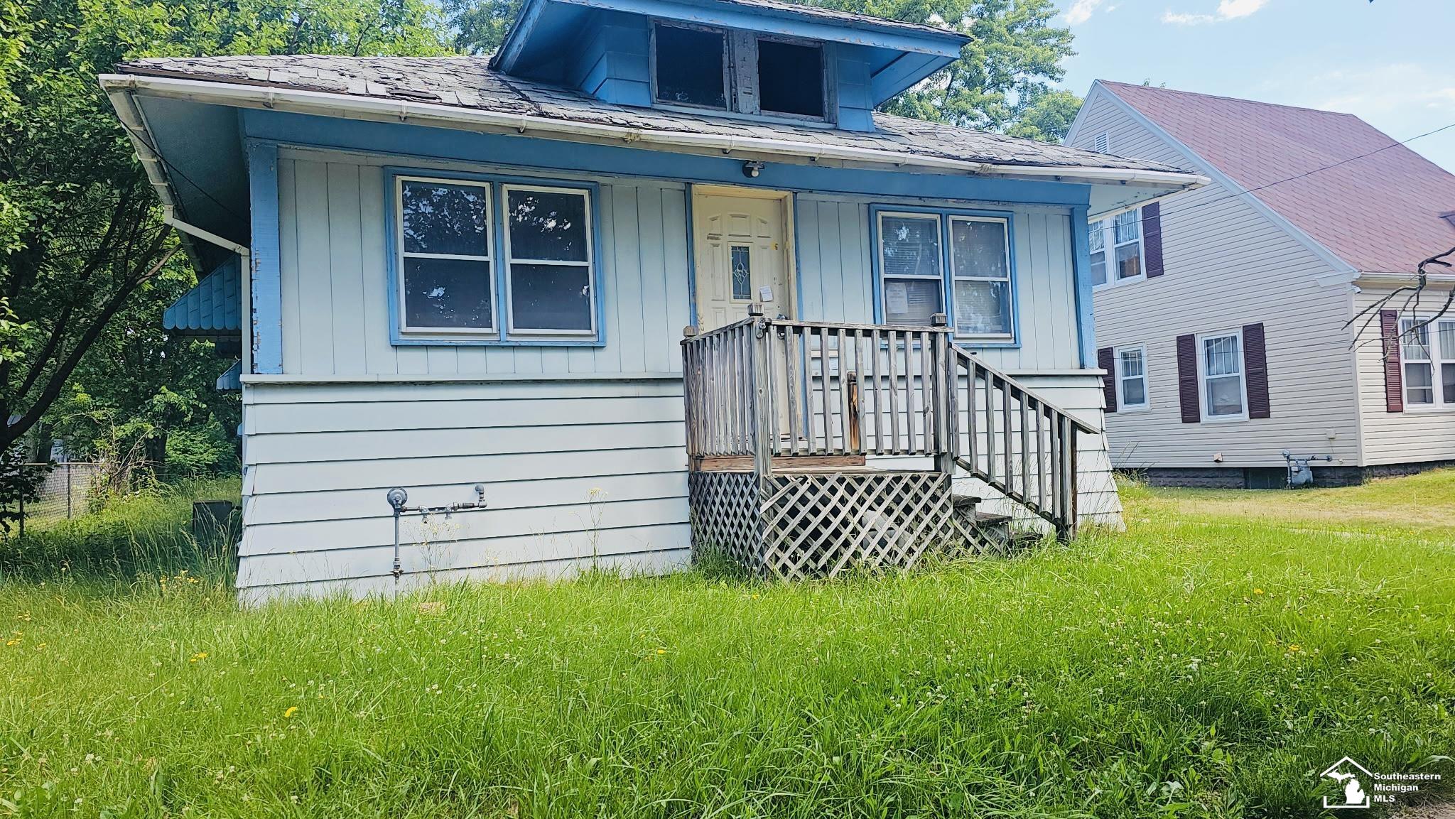 435 Emmett E Street