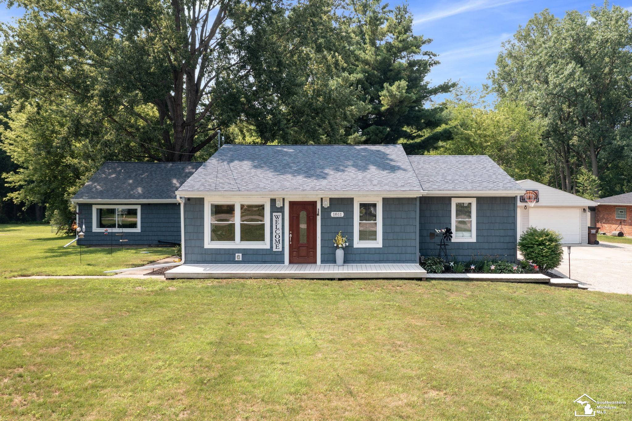1811 Center Drive