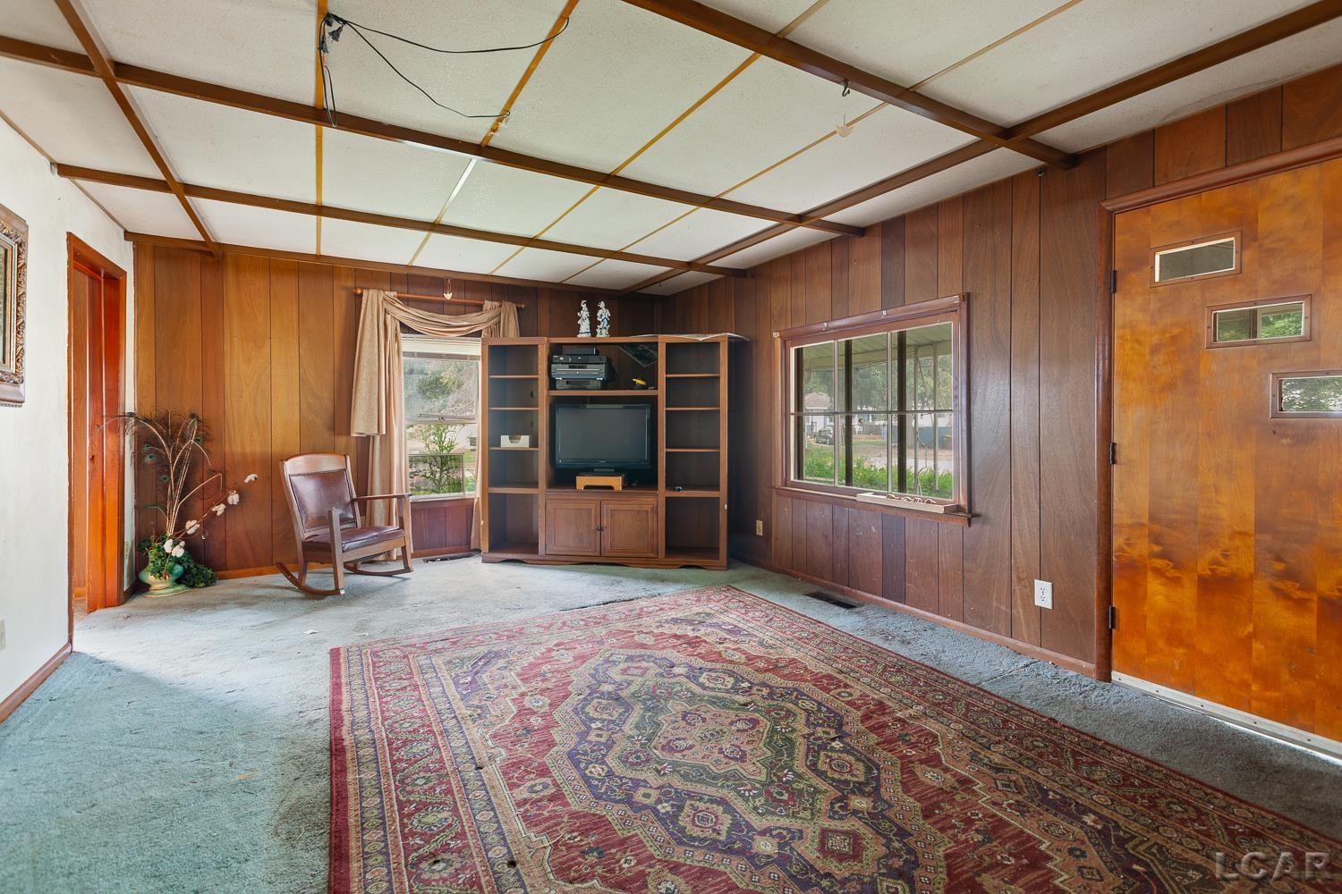 306 Summer Street Property Photo 12
