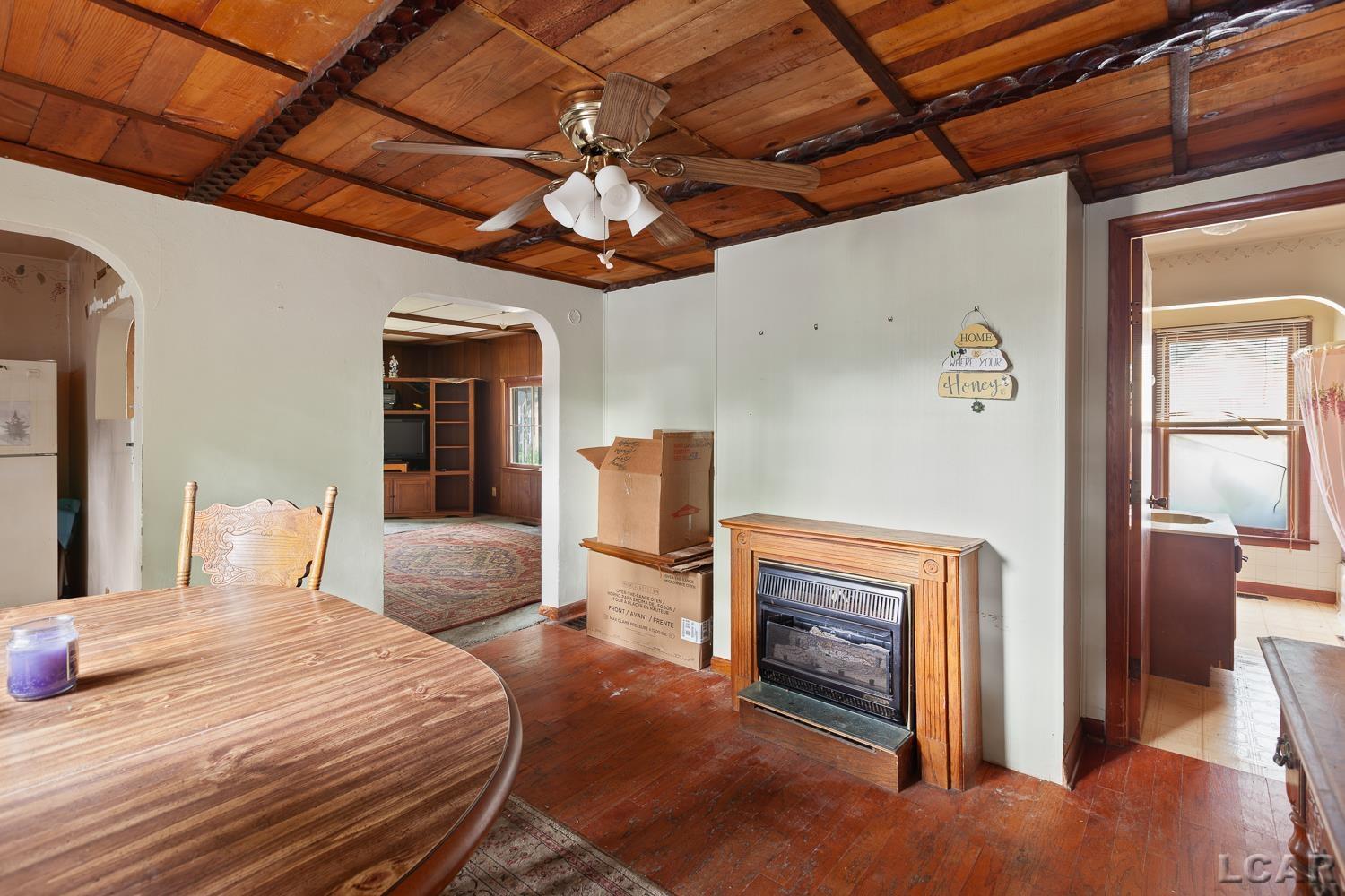 306 Summer Street Property Photo 15