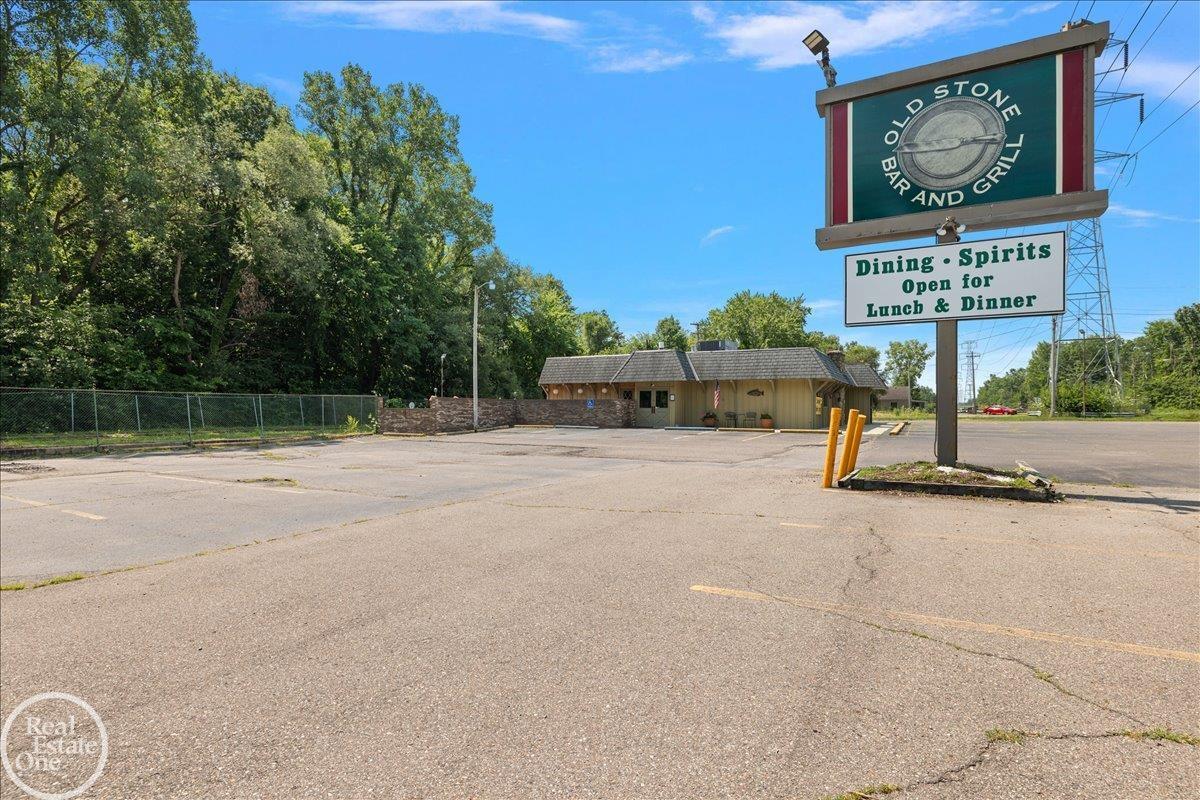60730 Van Dyke Avenue Property Photo 3