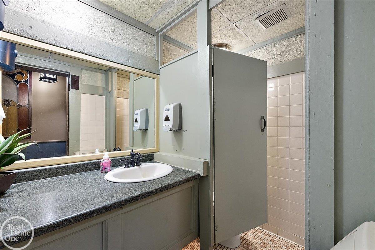60730 Van Dyke Avenue Property Photo 61