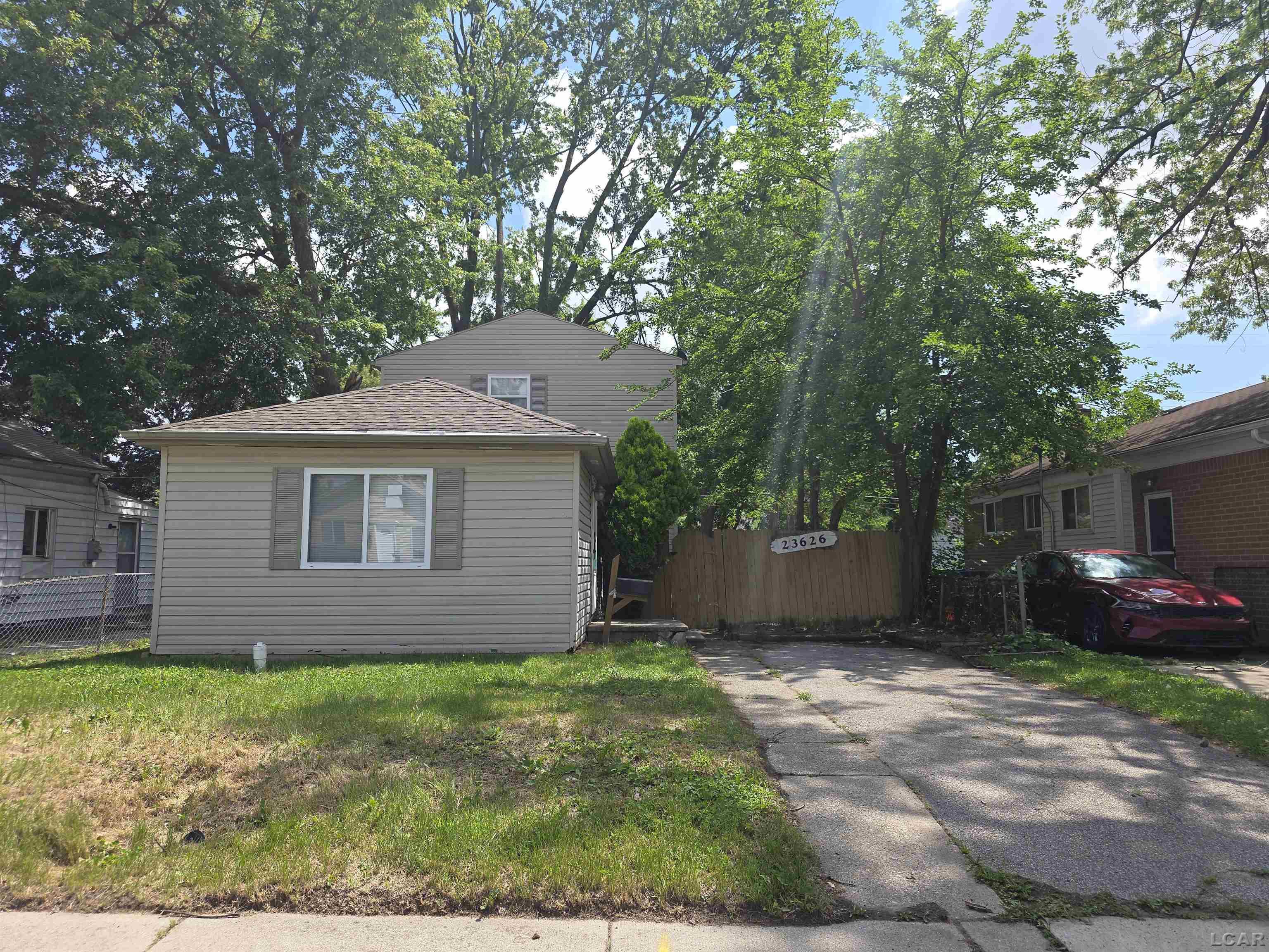 23626 Stewart Avenue Property Photo 1