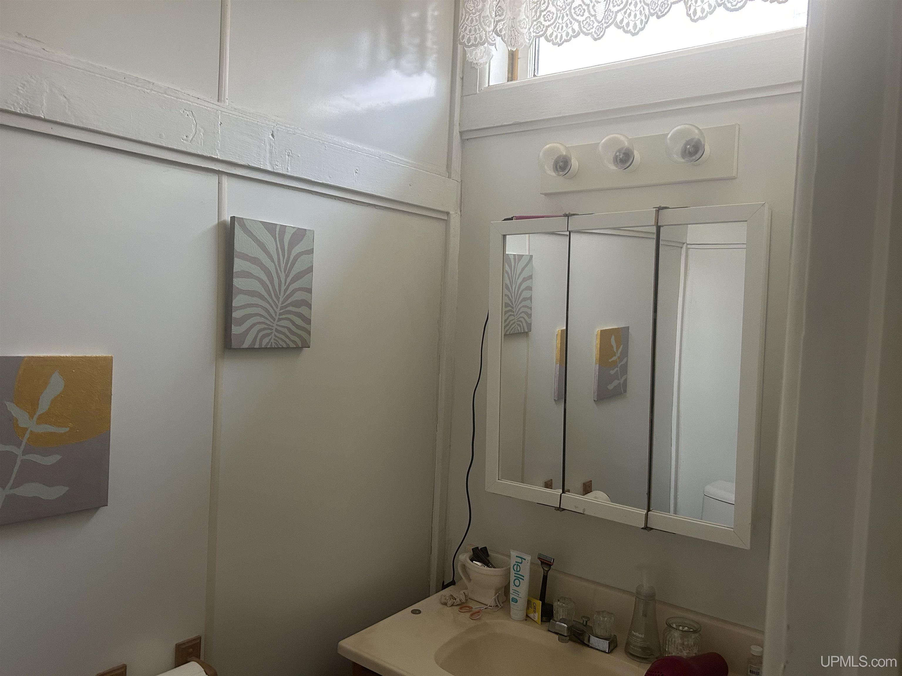 313-315 E Pearl Street Property Photo 52
