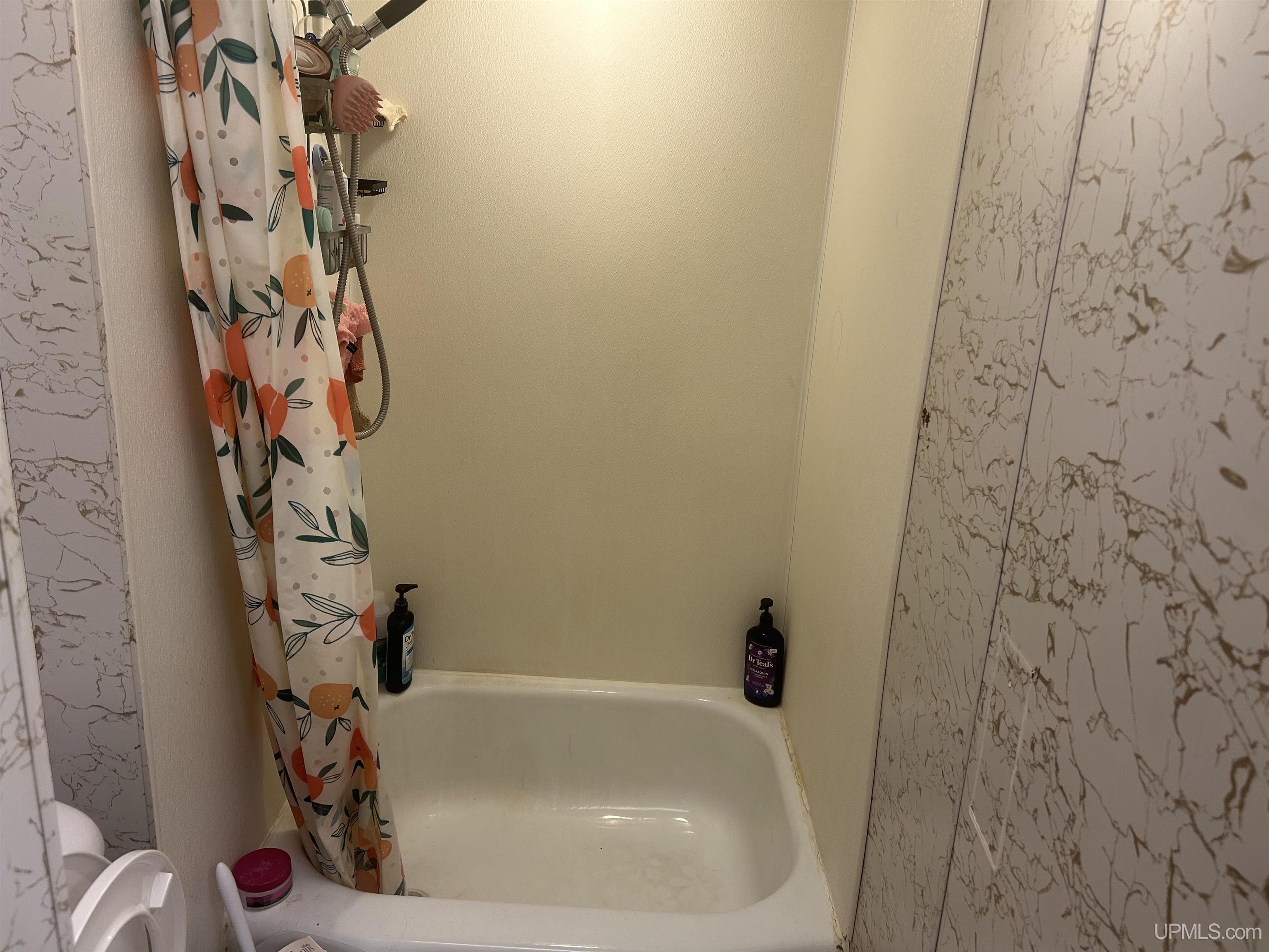 313-315 E Pearl Street Property Photo 67