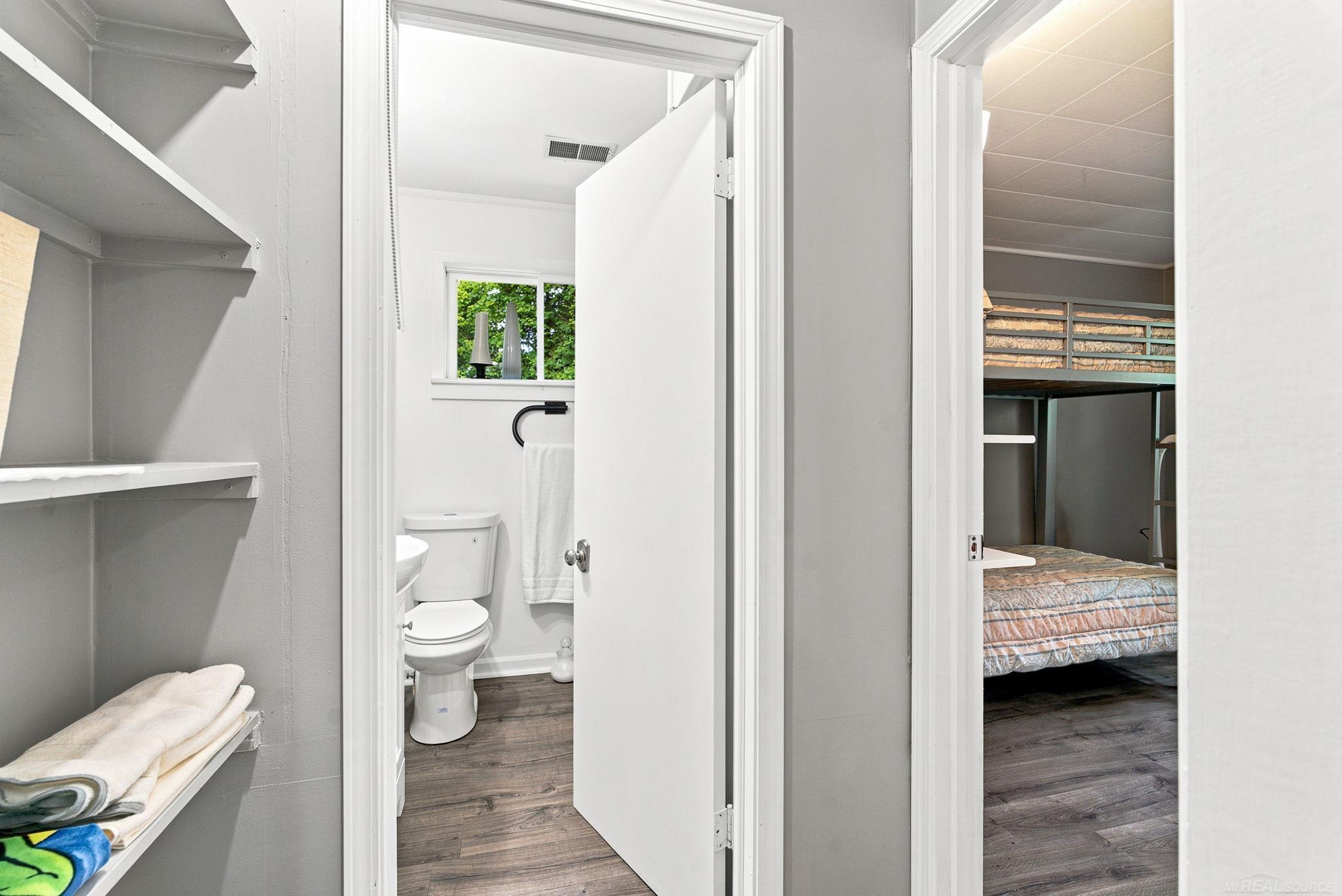 7405 Aspen Road Property Photo 12
