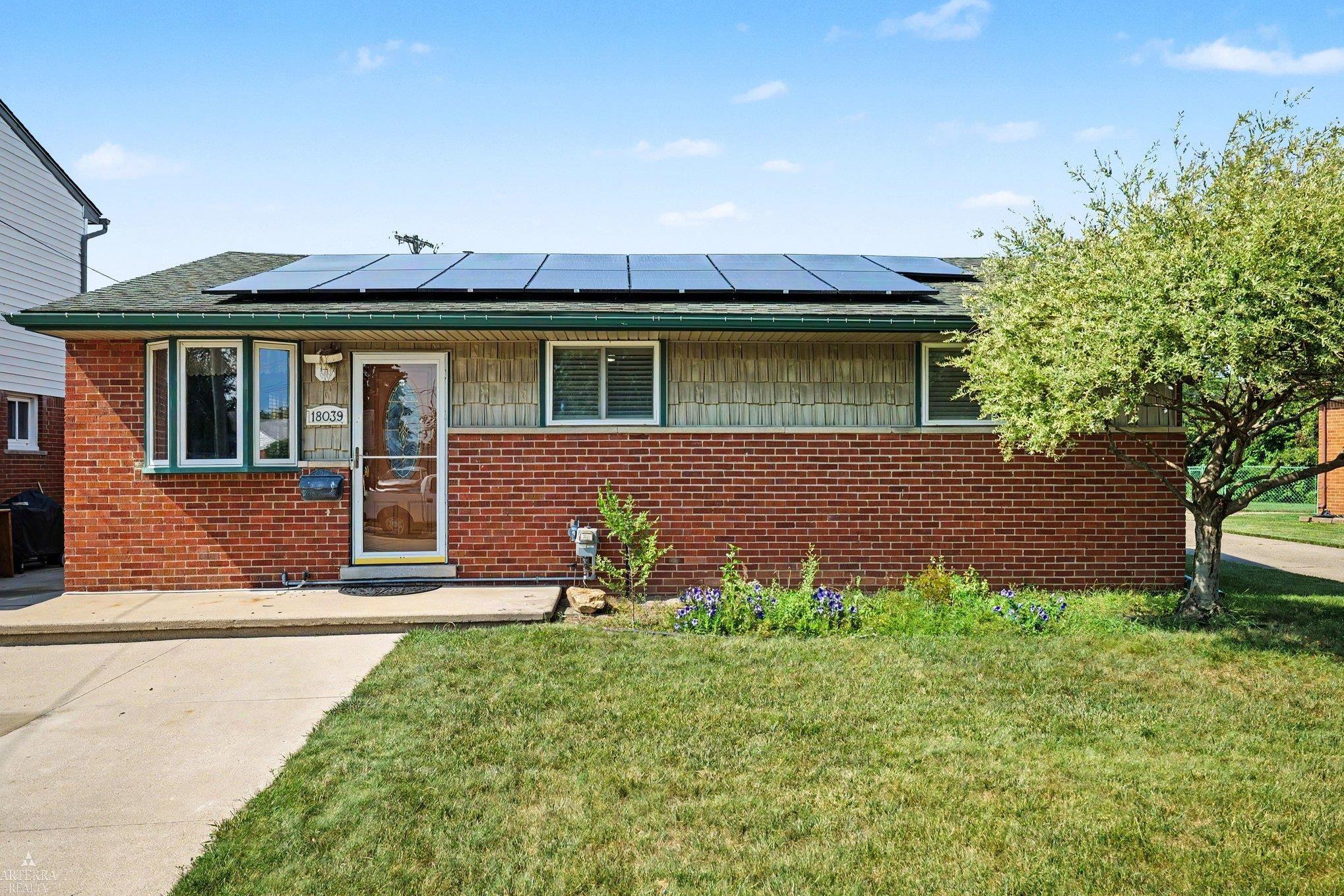18039 S Summer Lane Lane Property Photo 1