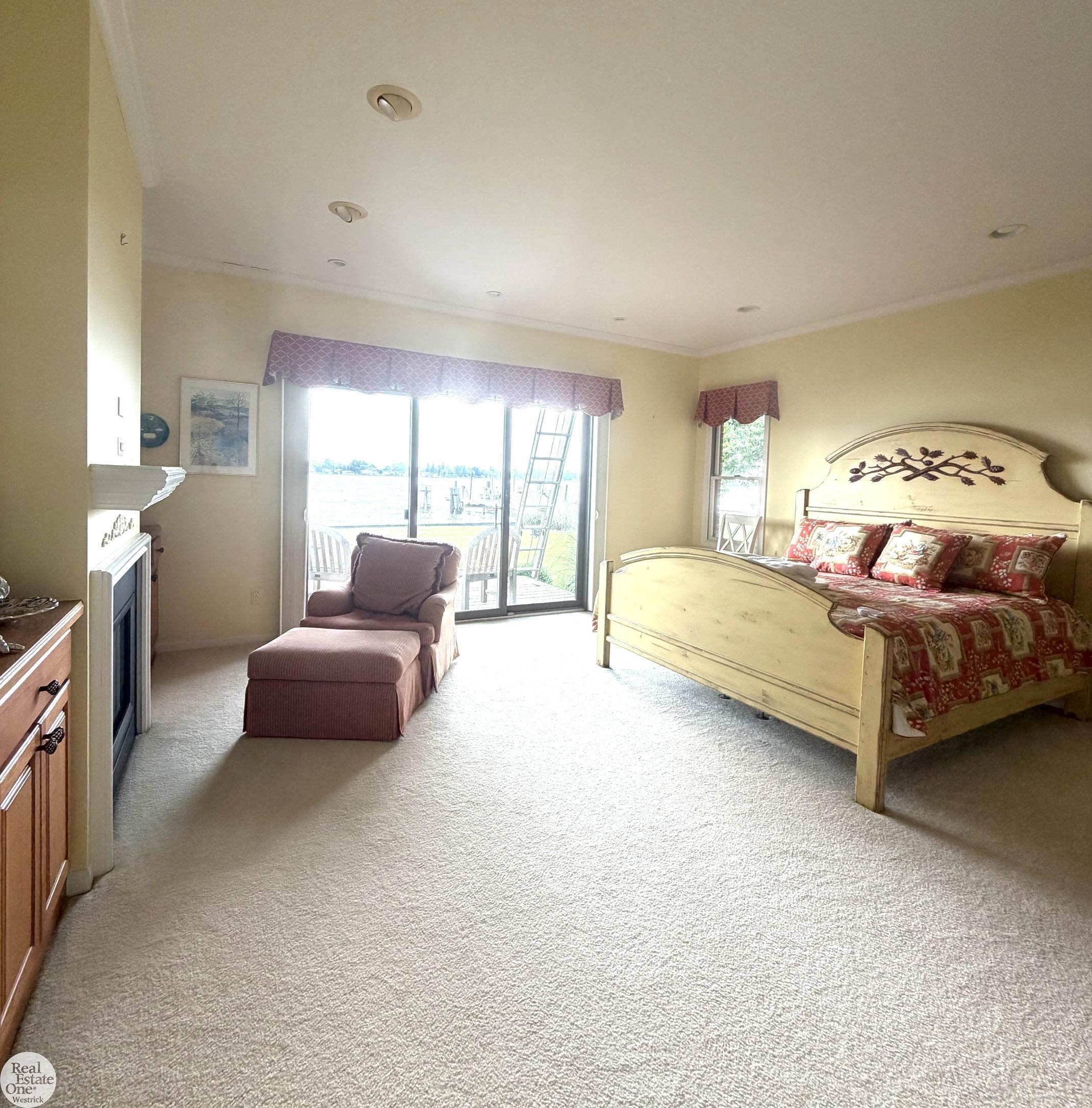 8319 River Road Property Photo 5