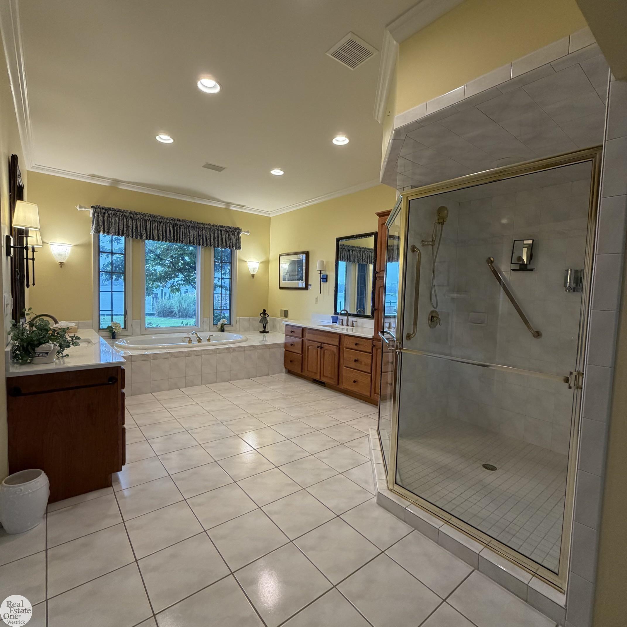 8319 River Road Property Photo 16