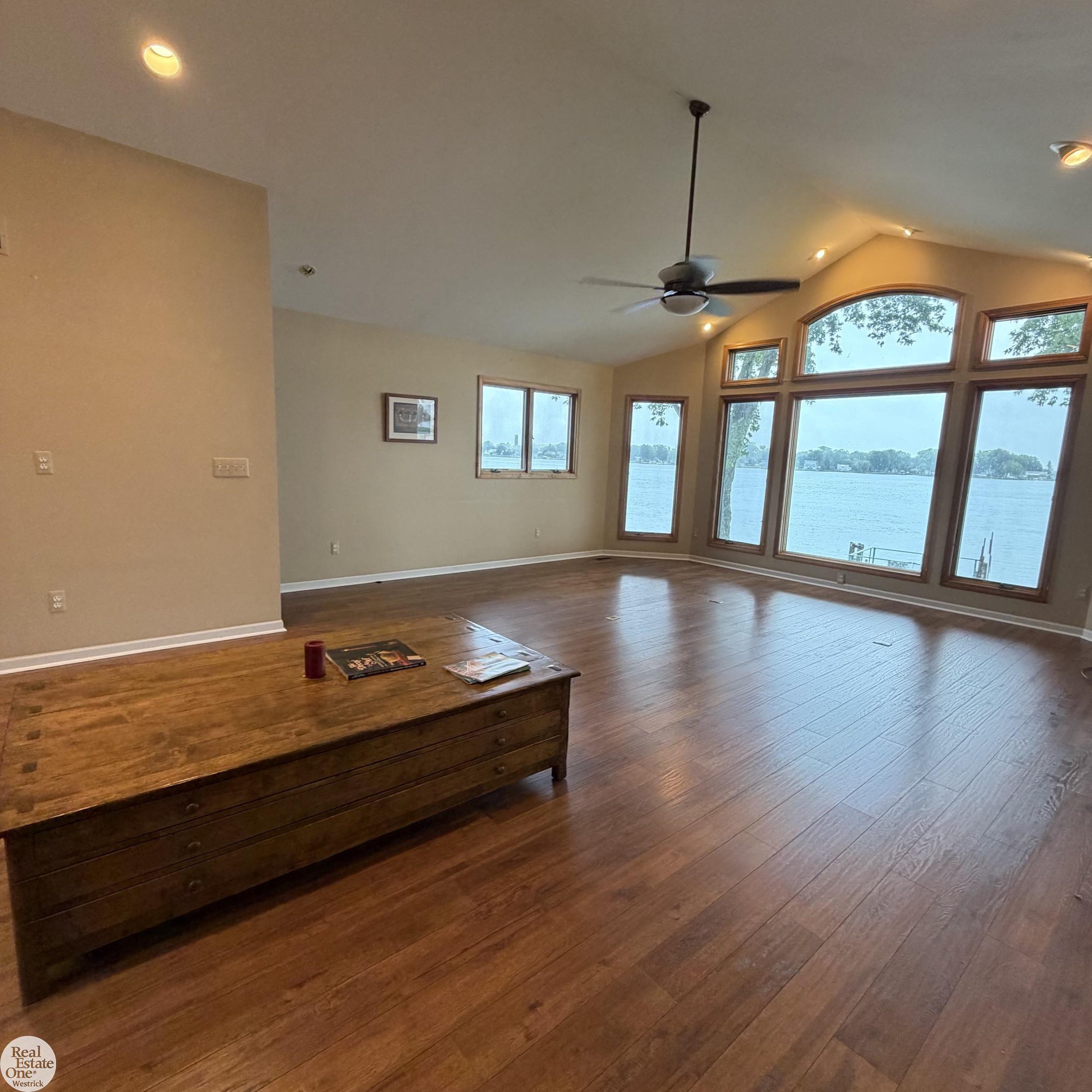 8319 River Road Property Photo 24