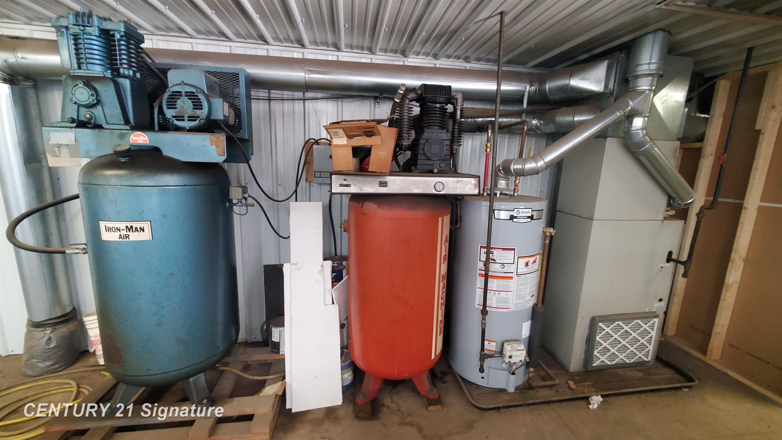 9449 Genesee Street Property Photo 13