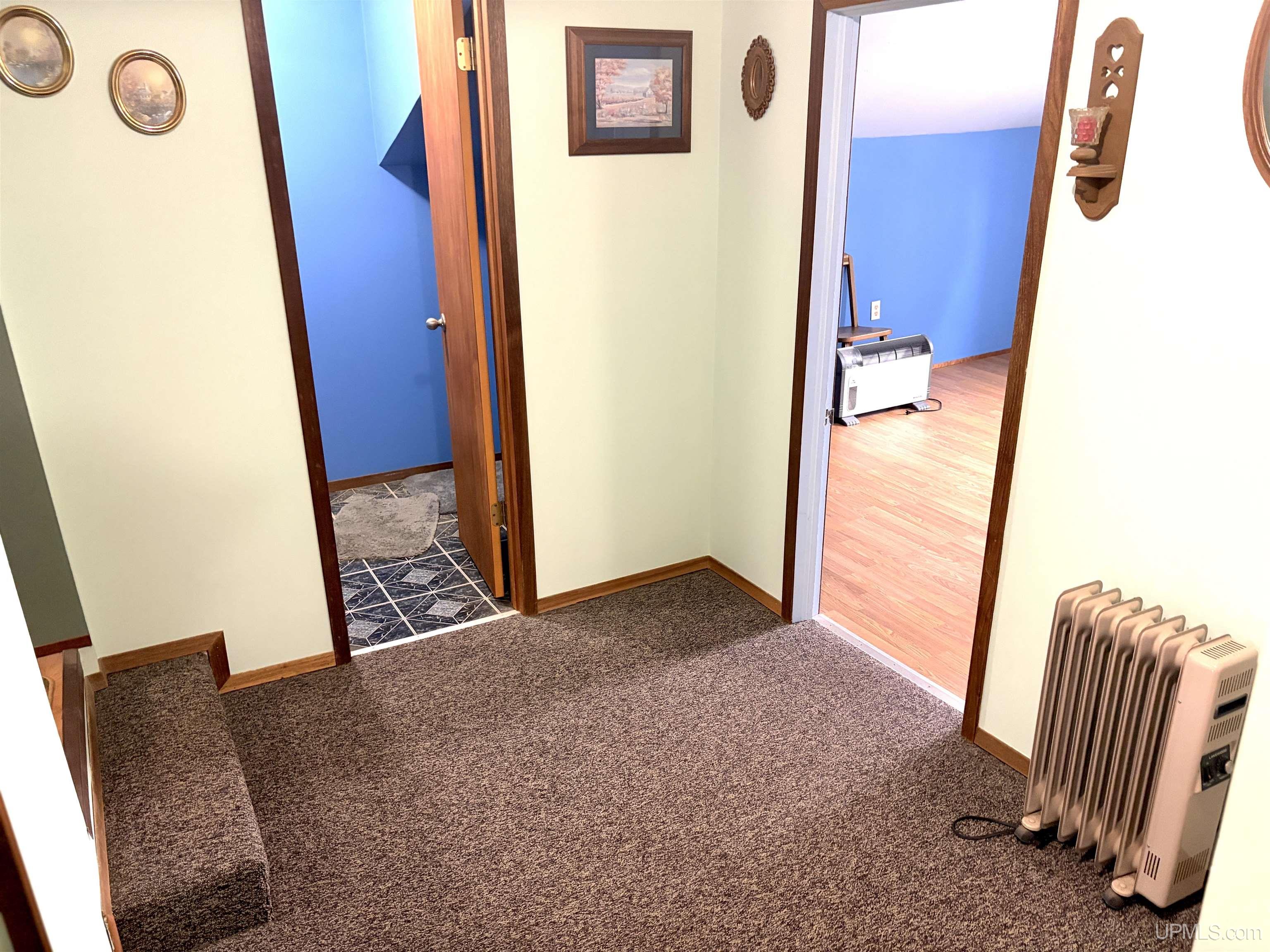 518 E Ridge Street Property Photo 40
