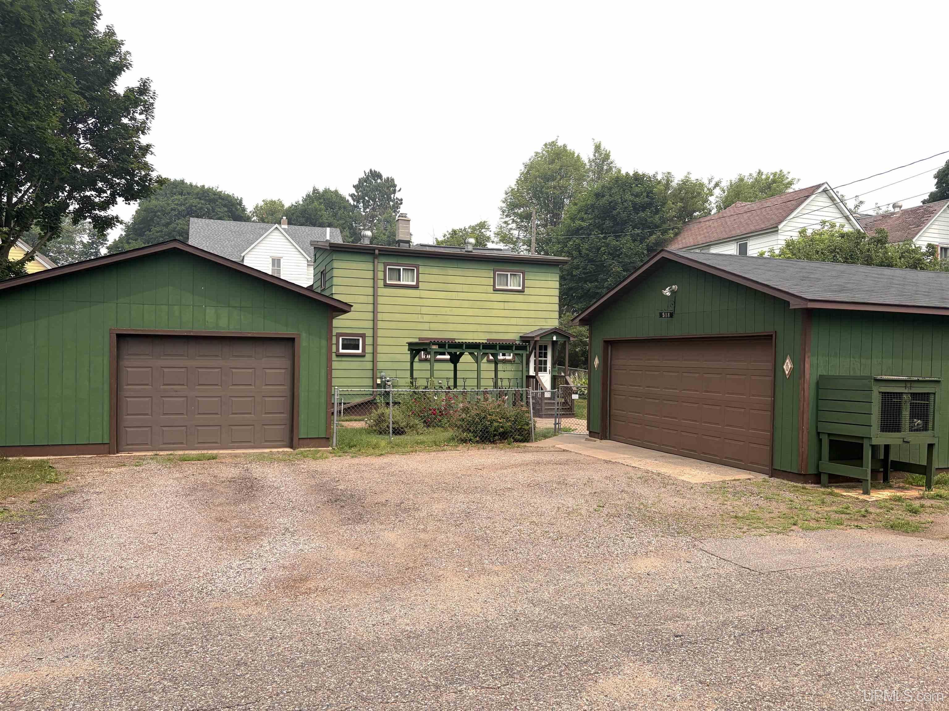 518 E Ridge Street Property Photo 47