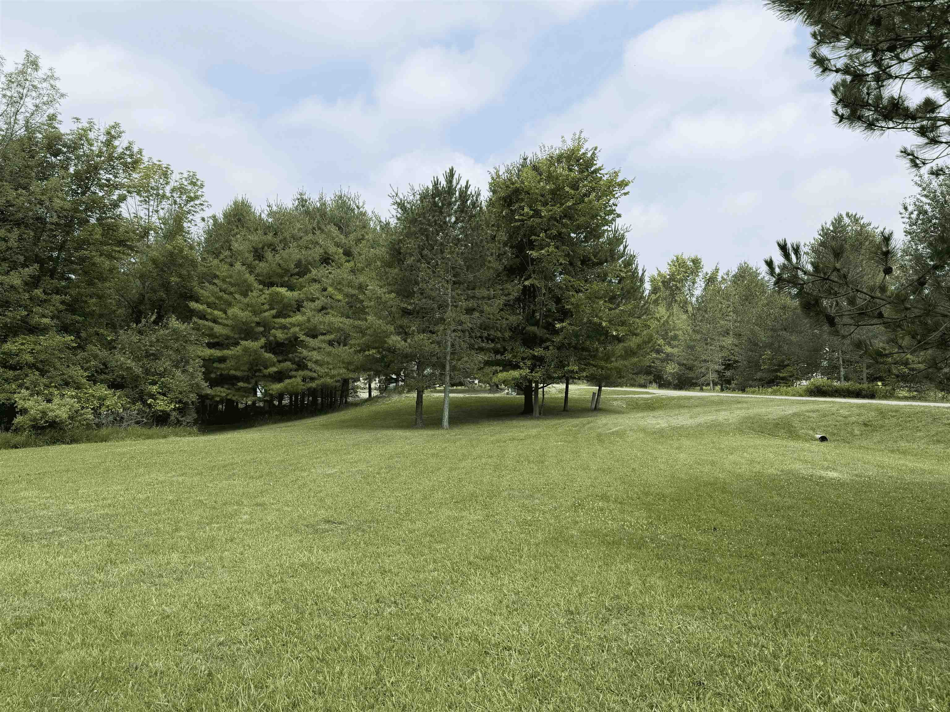 5347 Dover Way Property Photo 7