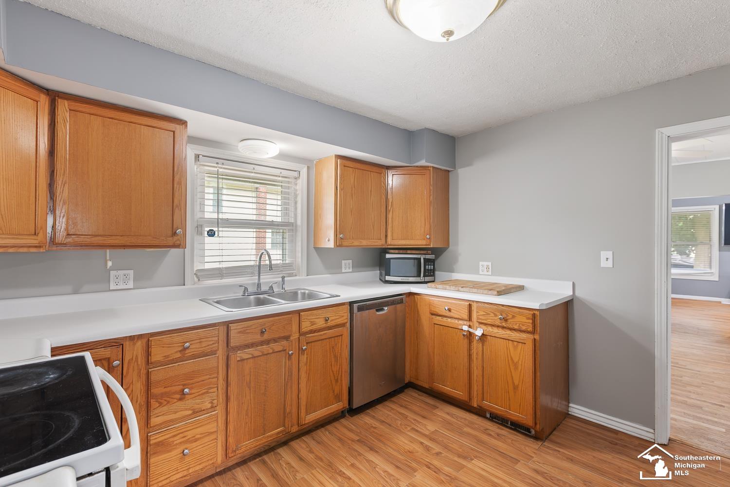 212 N Thompson Street Property Photo 14