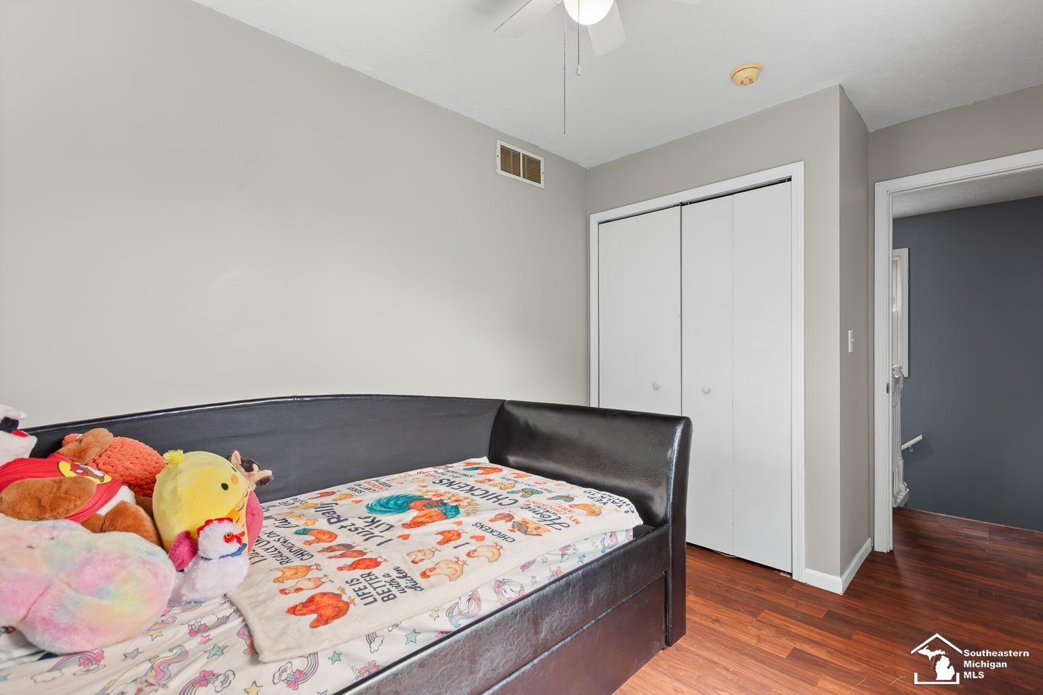 212 N Thompson Street Property Photo 22