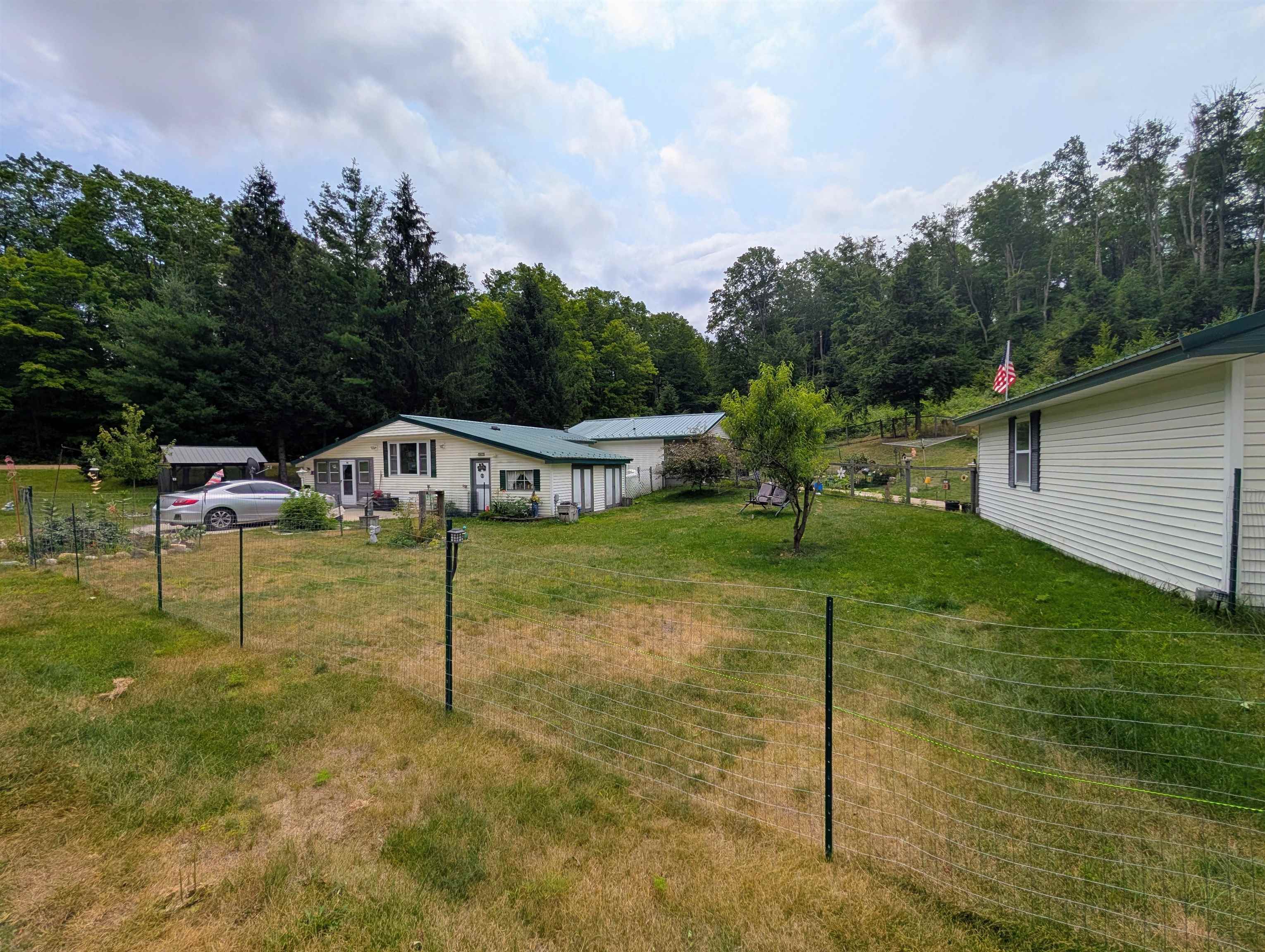 109 Forest Trail