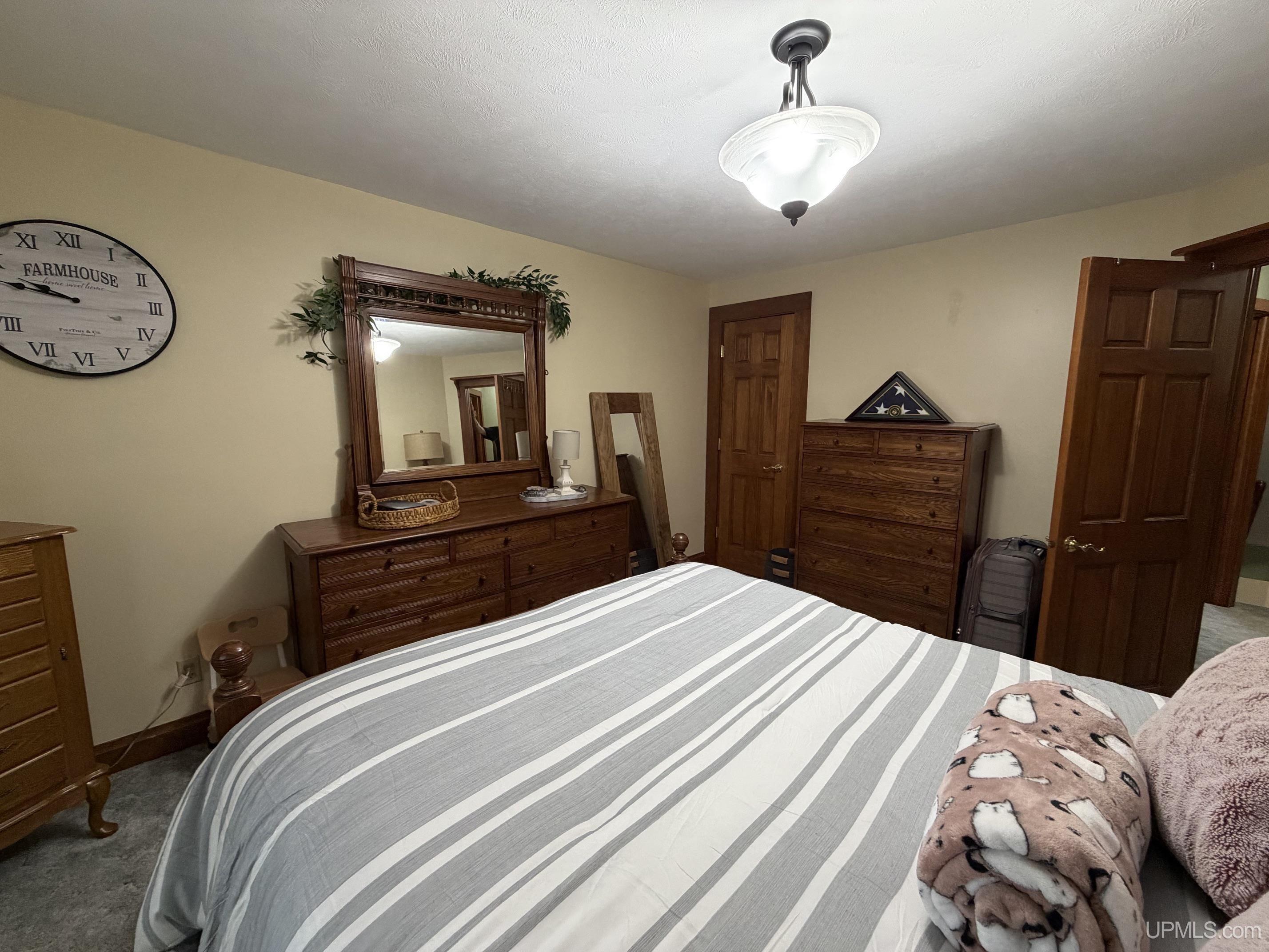 324 W Ridge Street Property Photo 28