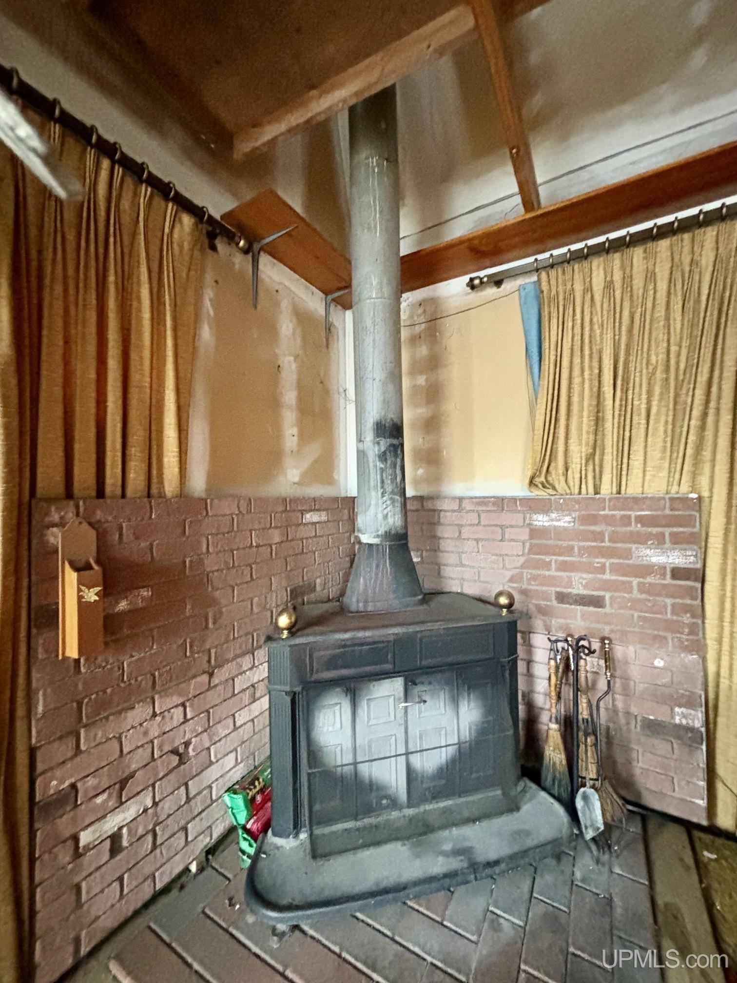 401 N Basin Drive Property Photo 28