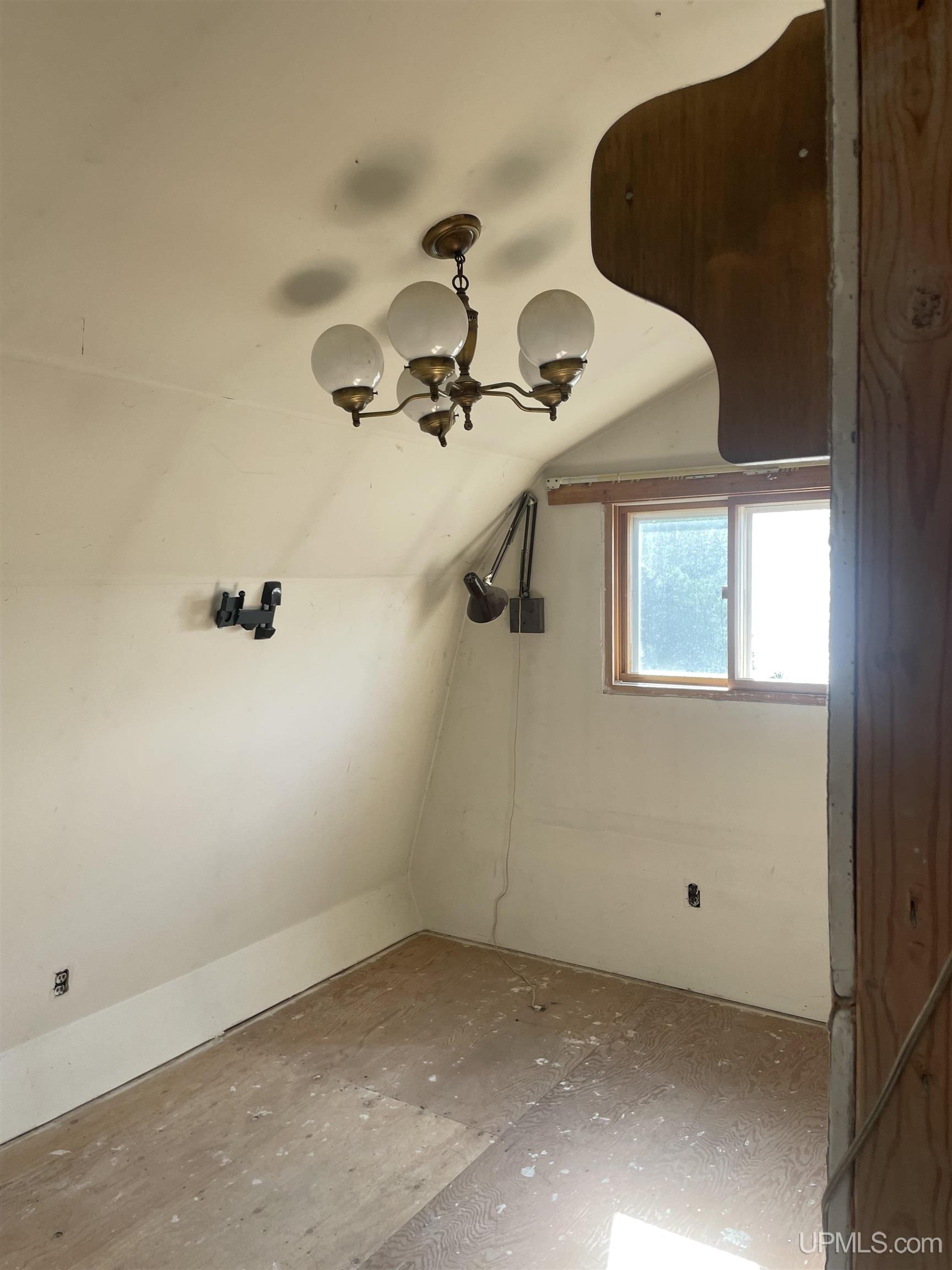 401 N Basin Drive Property Photo 47