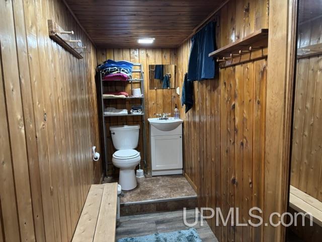 1219 Anthony Street Property Photo 38