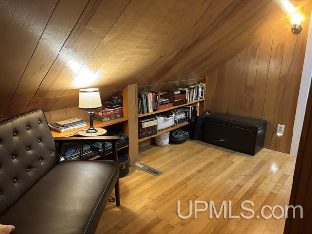 1219 Anthony Street Property Photo 54