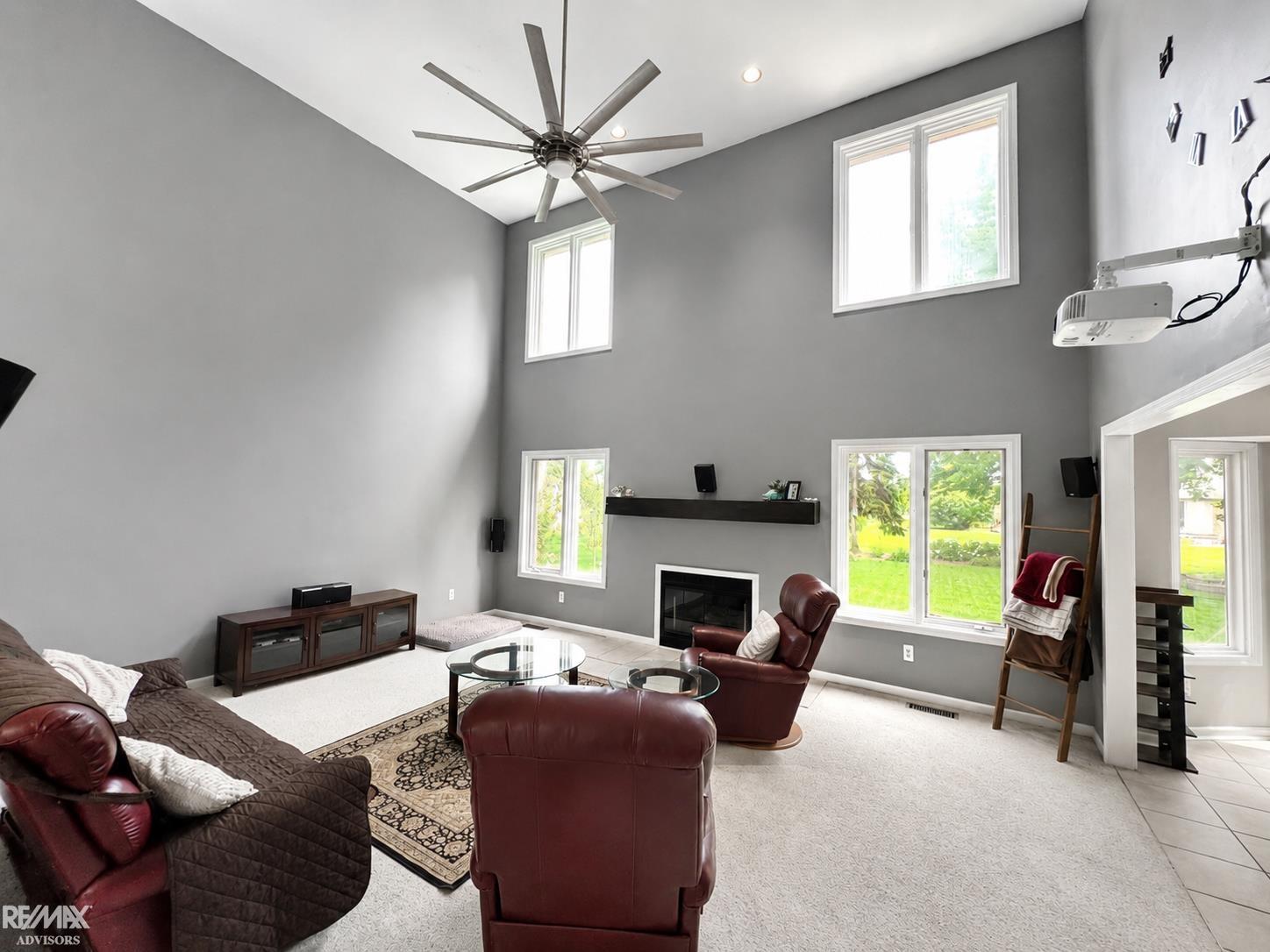 18402 Sumpter Forest Drive Property Photo 2
