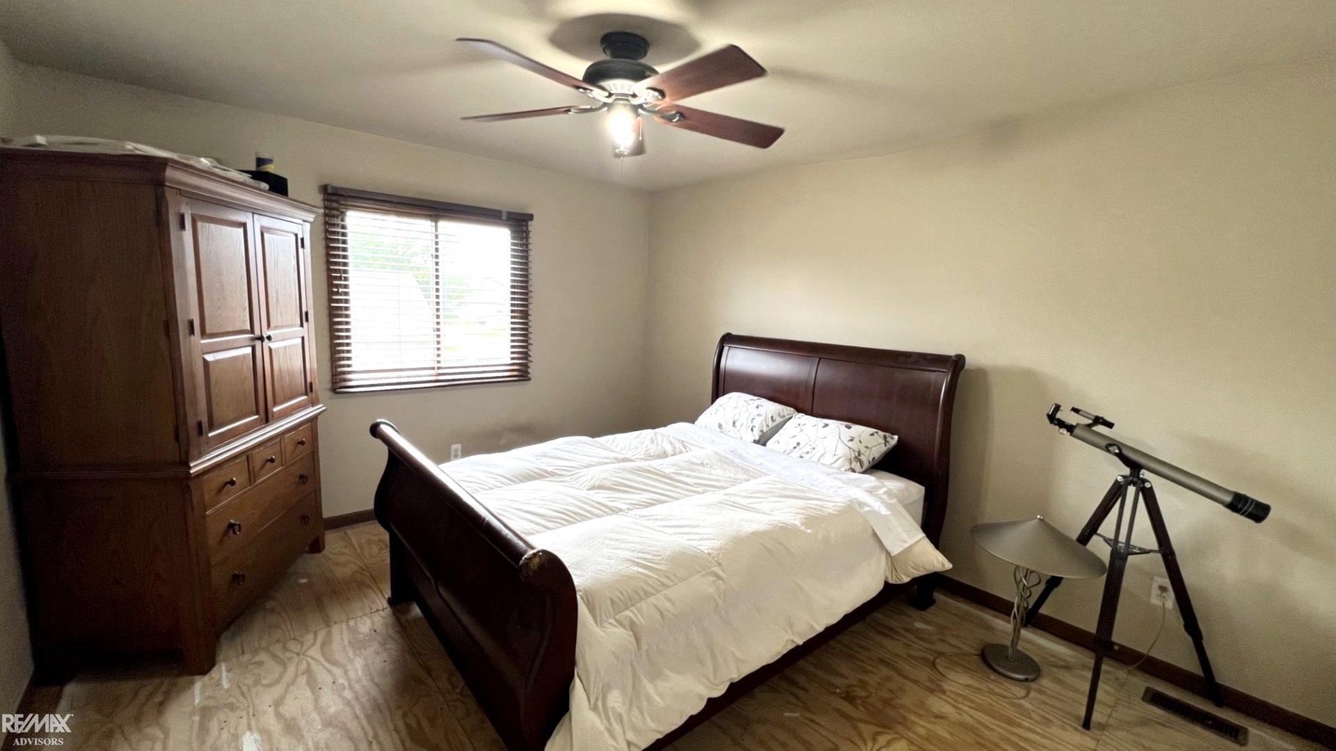18402 Sumpter Forest Drive Property Photo 10