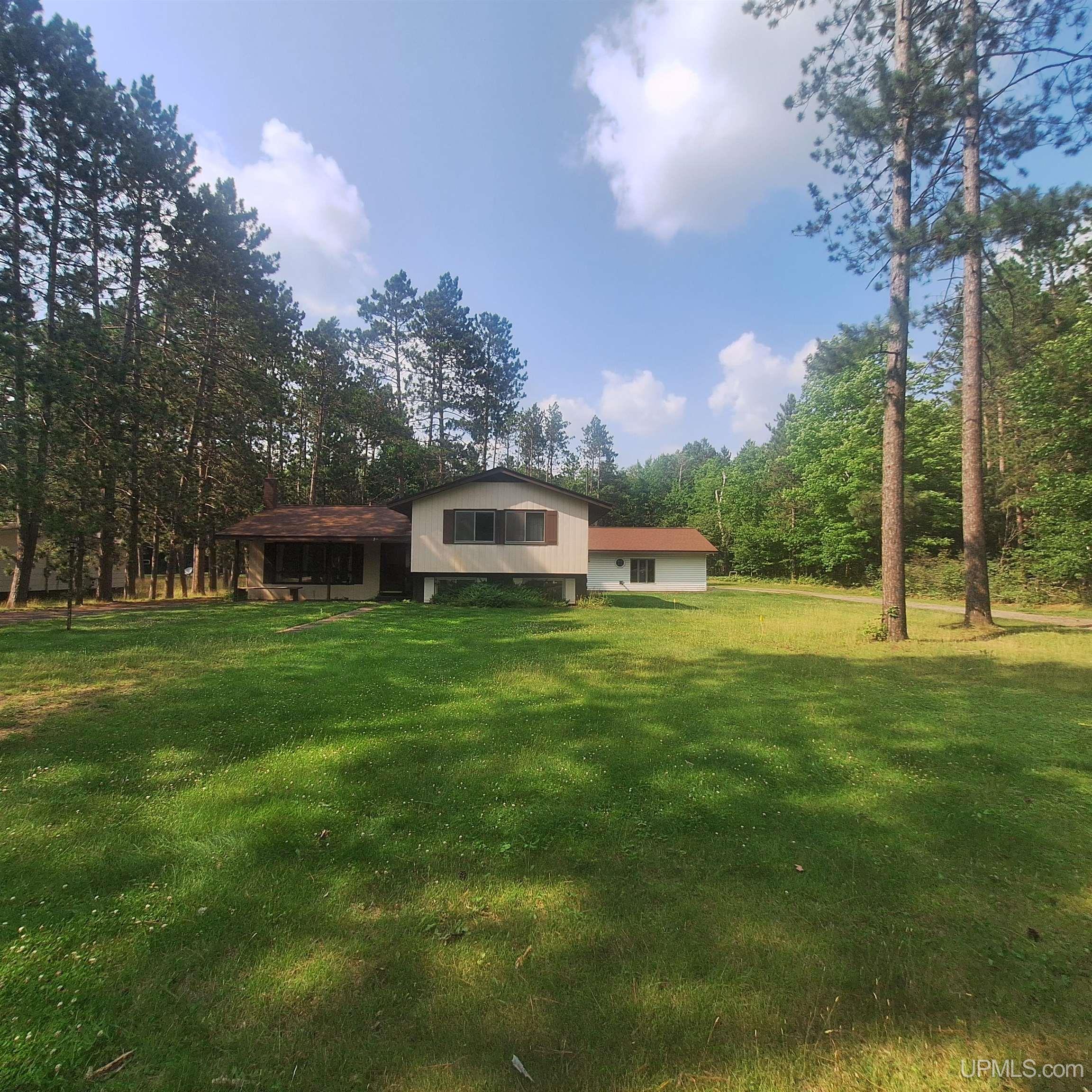 1537 Hwy M69 Highway Property Photo 1