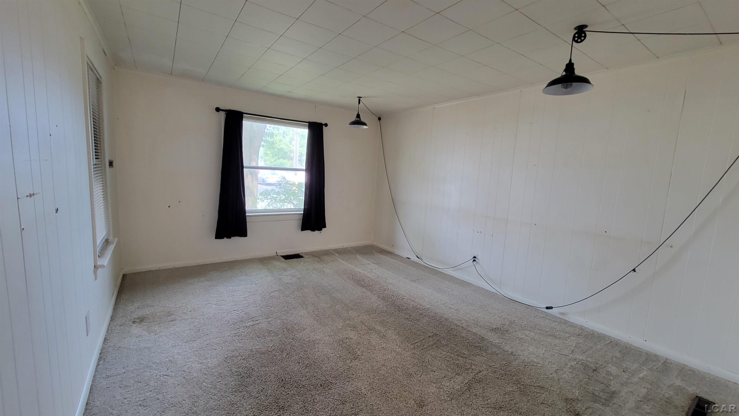 751 James Street Property Photo 9