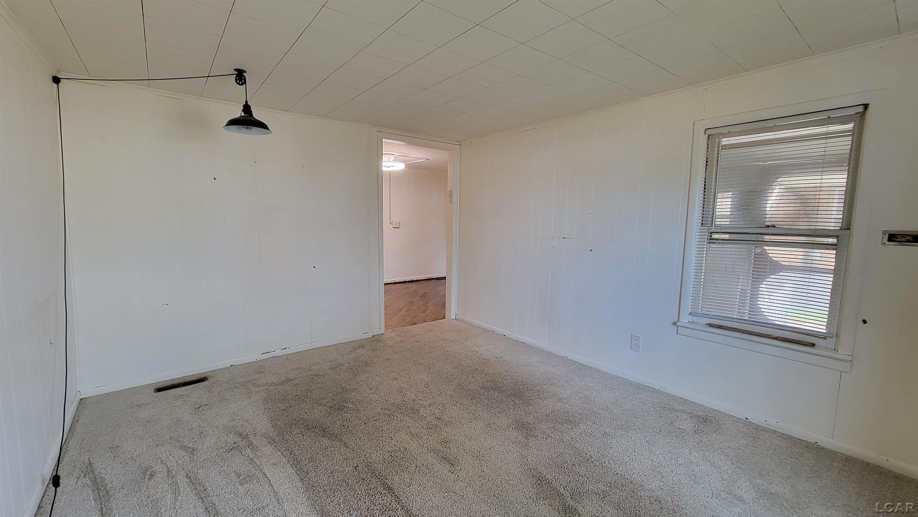 751 James Street Property Photo 10