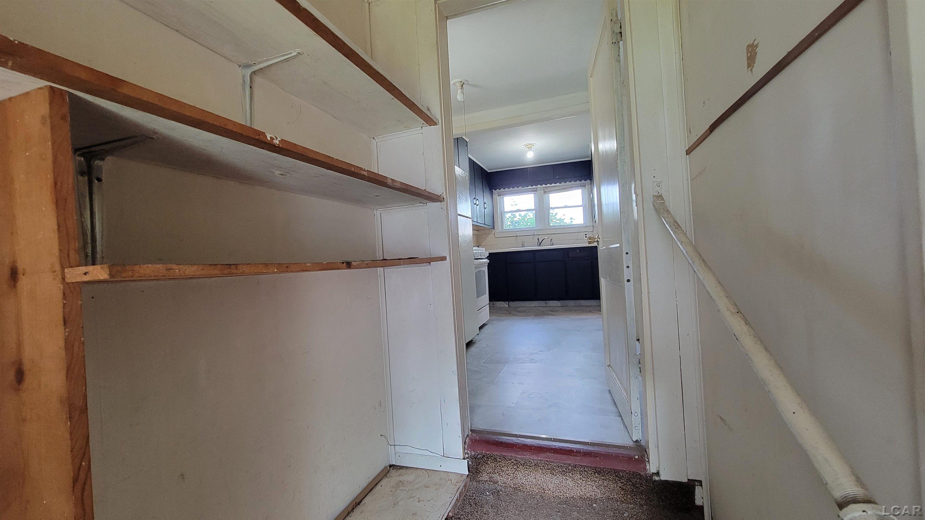 751 James Street Property Photo 17