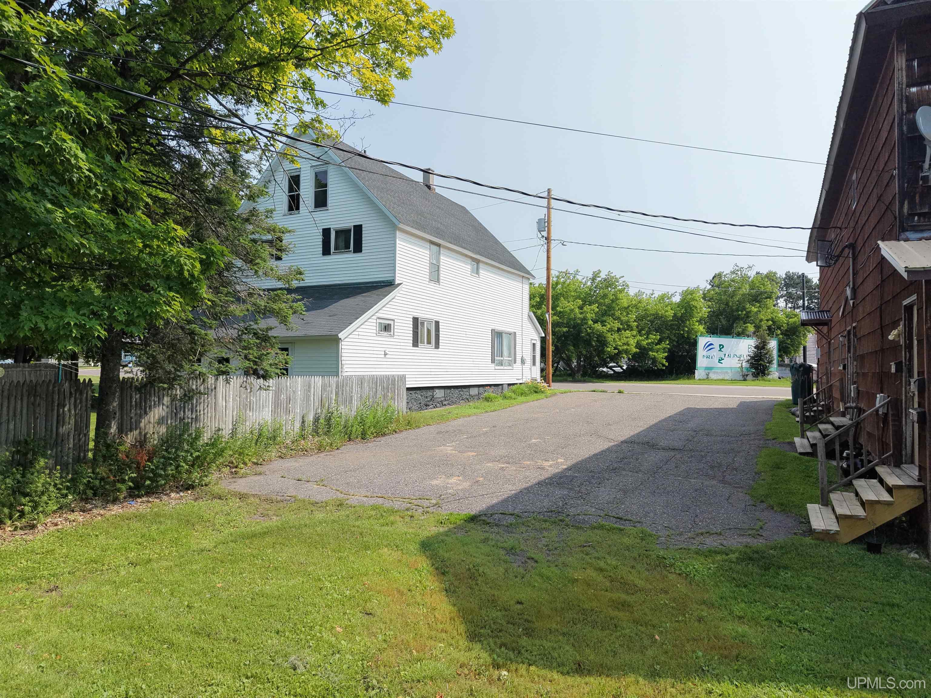 137 Lake Linden Avenue Property Photo 27