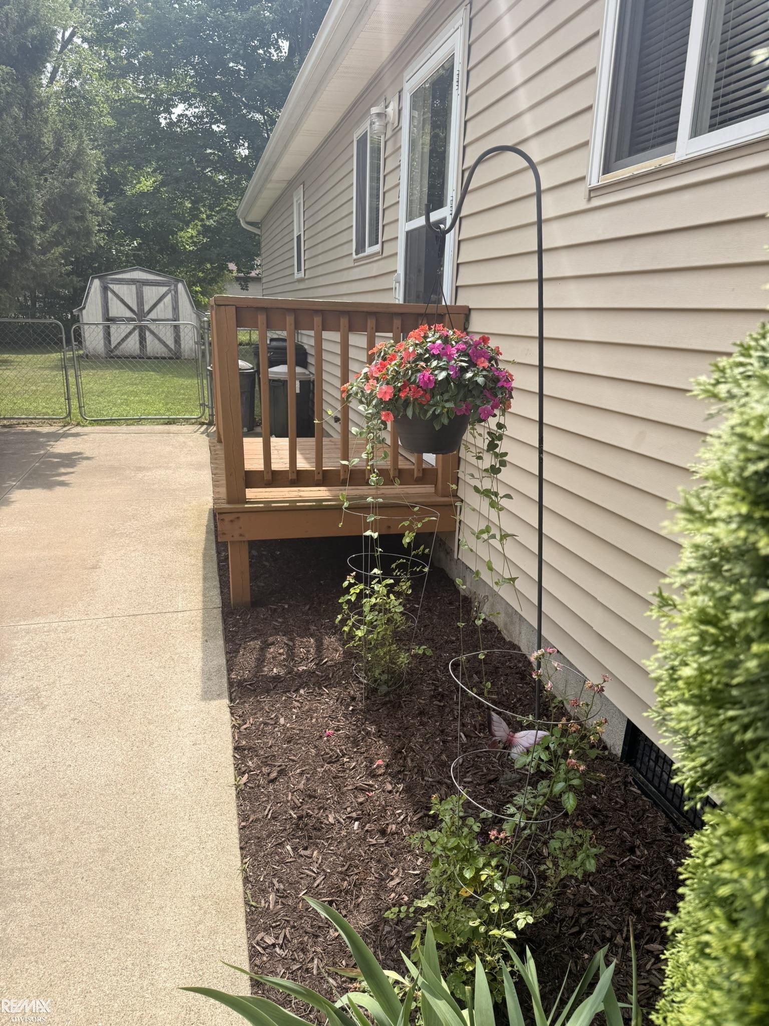 520 Sheldon Street Property Photo 1