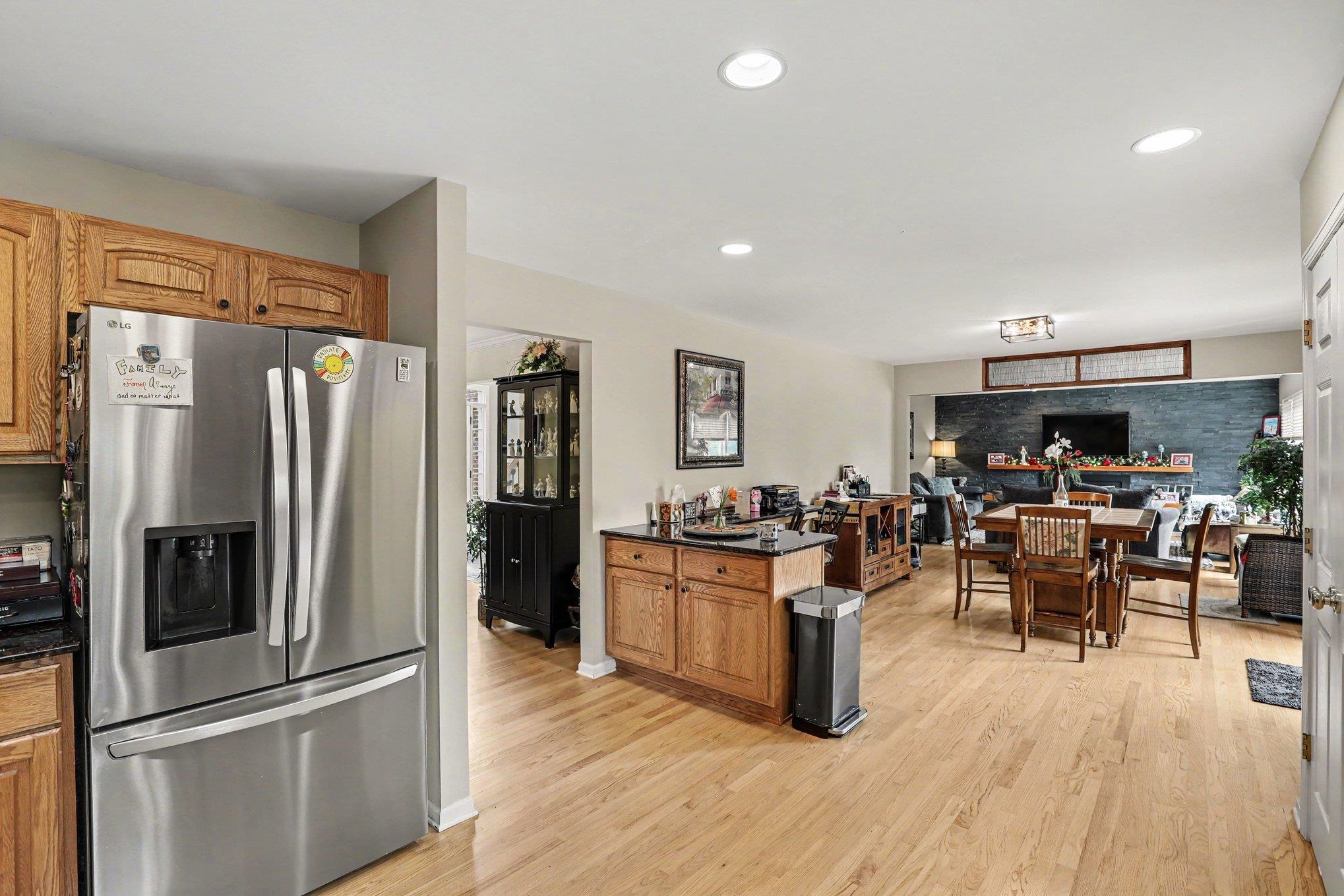 3544 S Creek Drive Property Photo 10