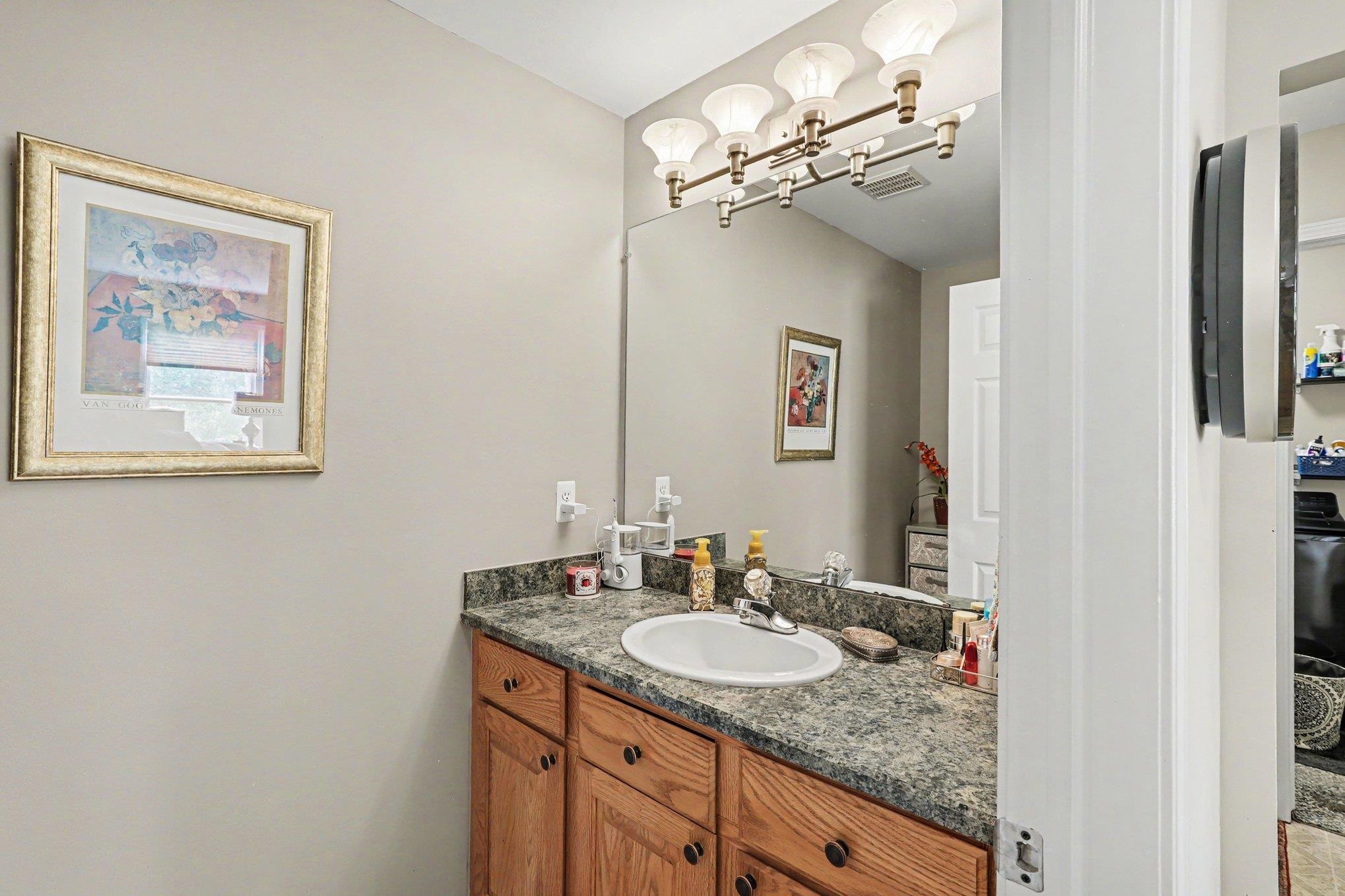 3544 S Creek Drive Property Photo 15