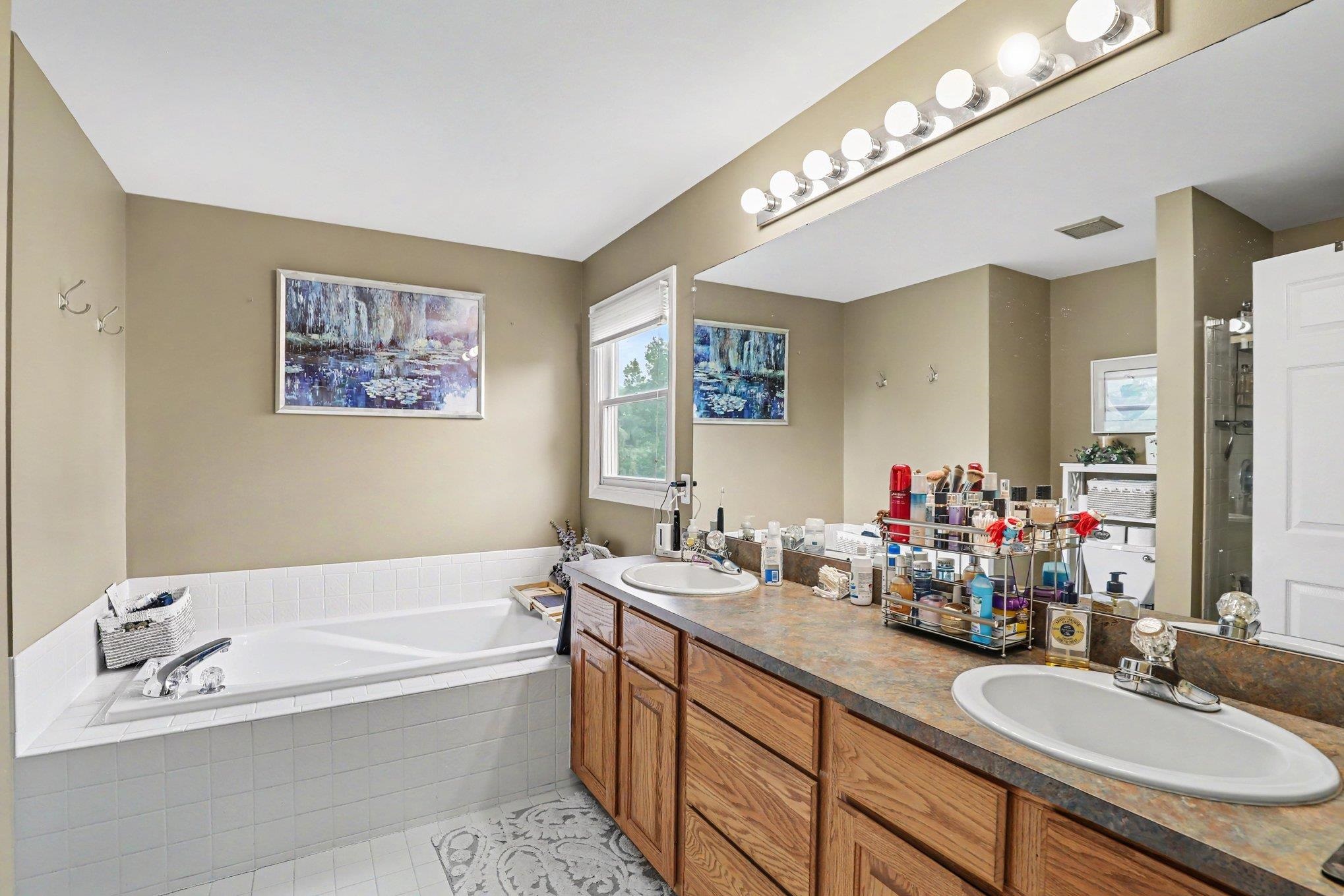 3544 S Creek Drive Property Photo 19