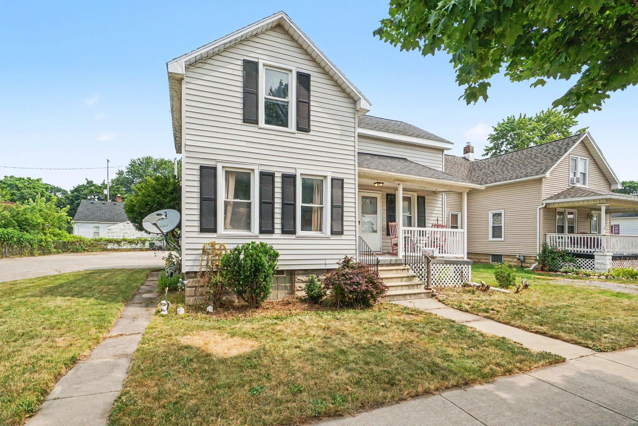 1715 Columbus Avenue Property Photo 2