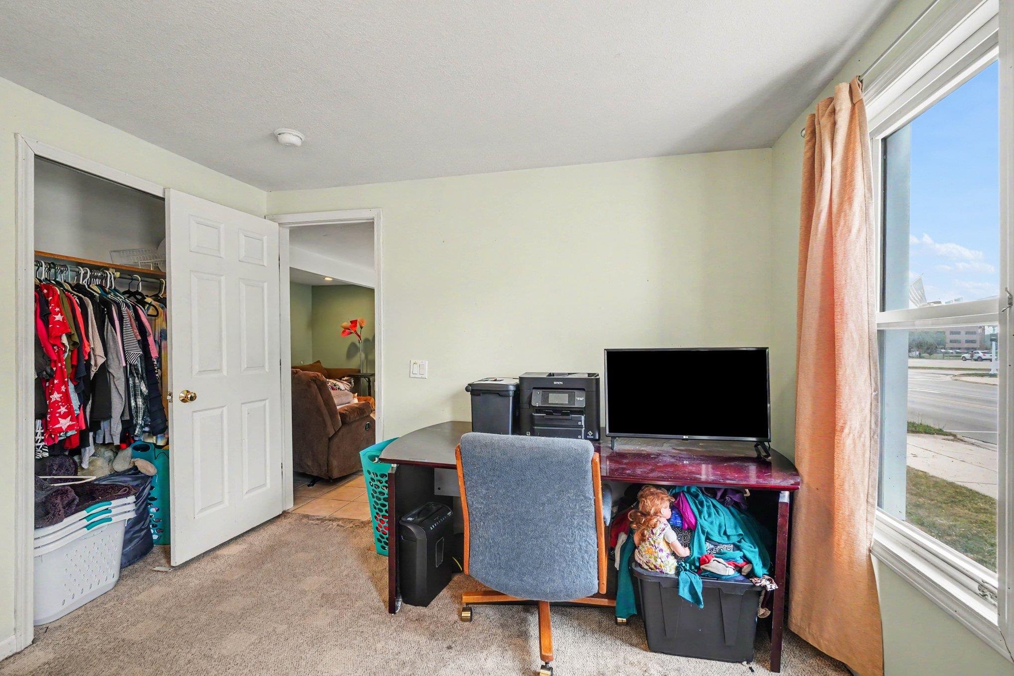 1715 Columbus Avenue Property Photo 14