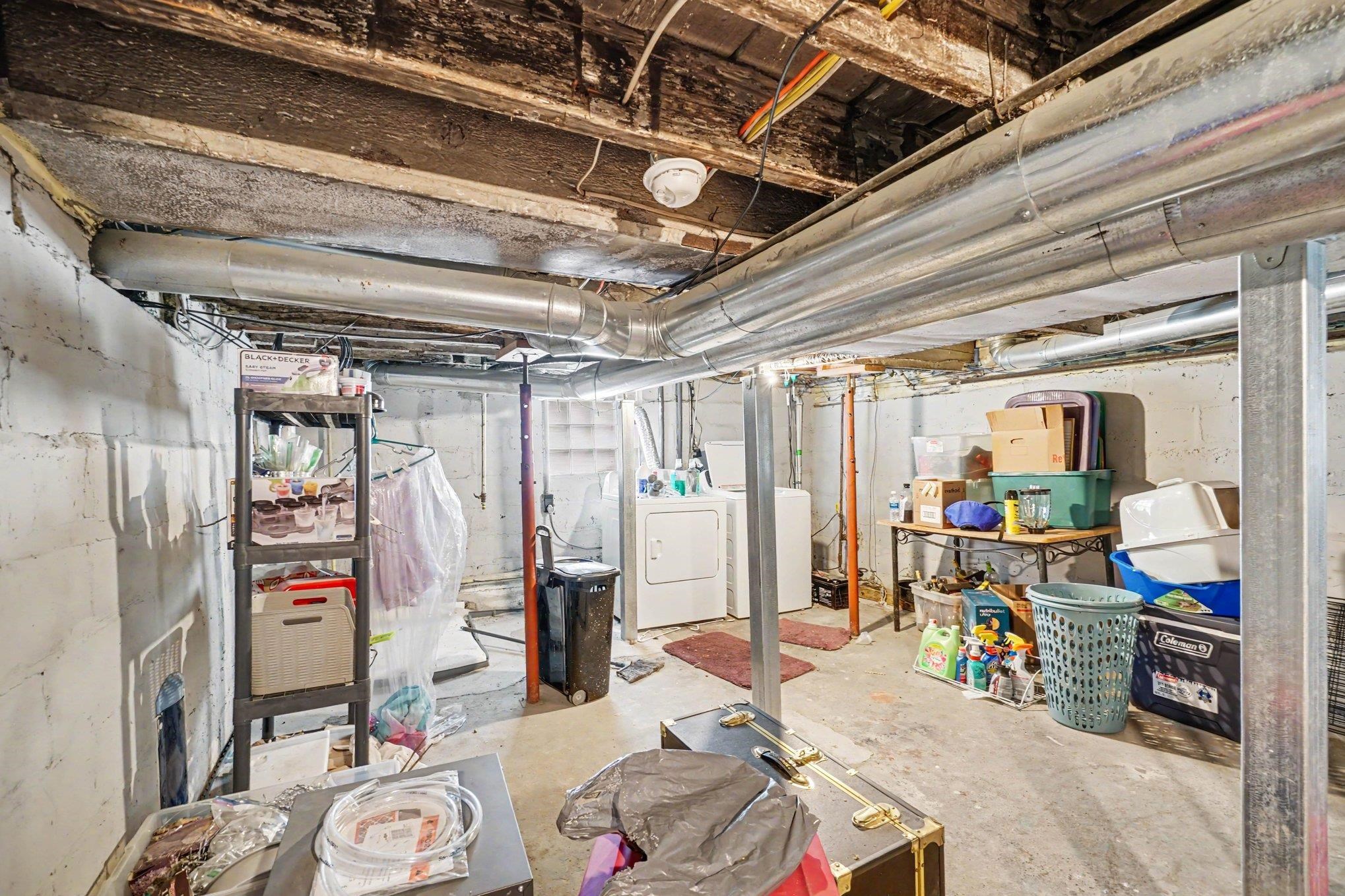 1715 Columbus Avenue Property Photo 16