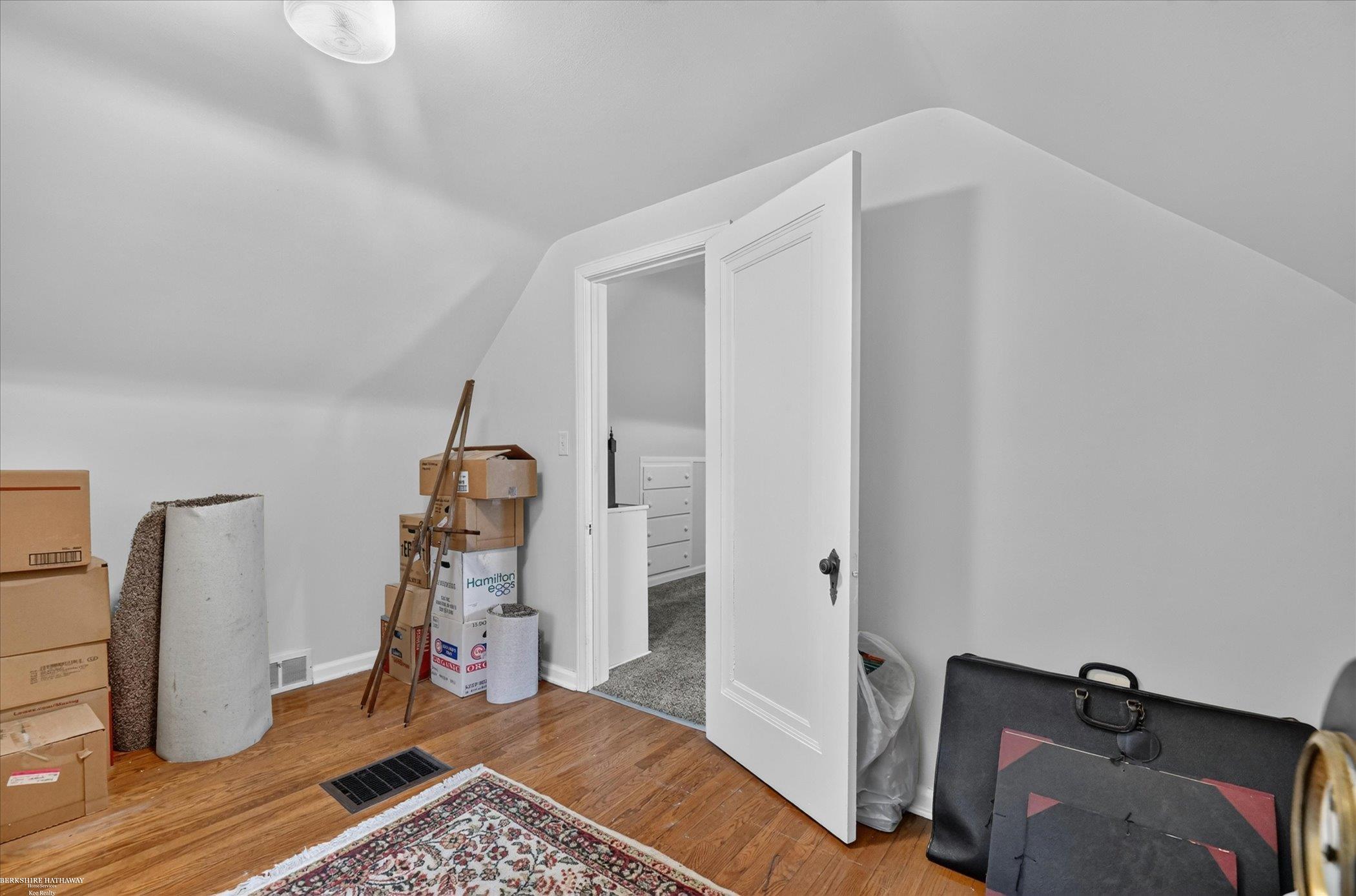 1114 Burlington Drive Property Photo 30
