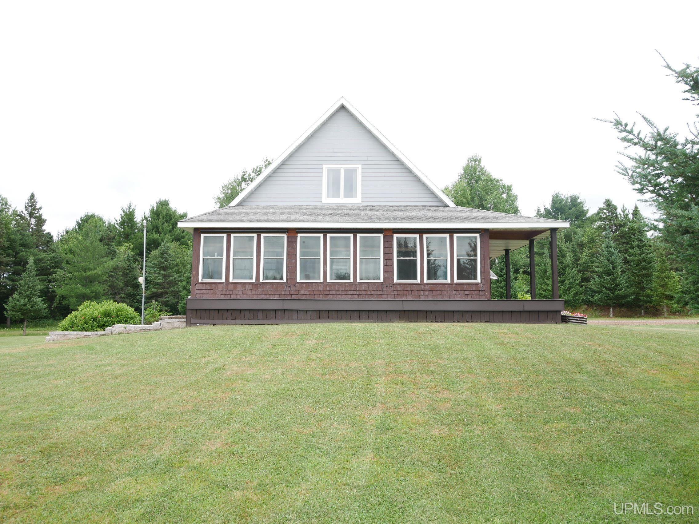 36689 River Road Property Photo 9