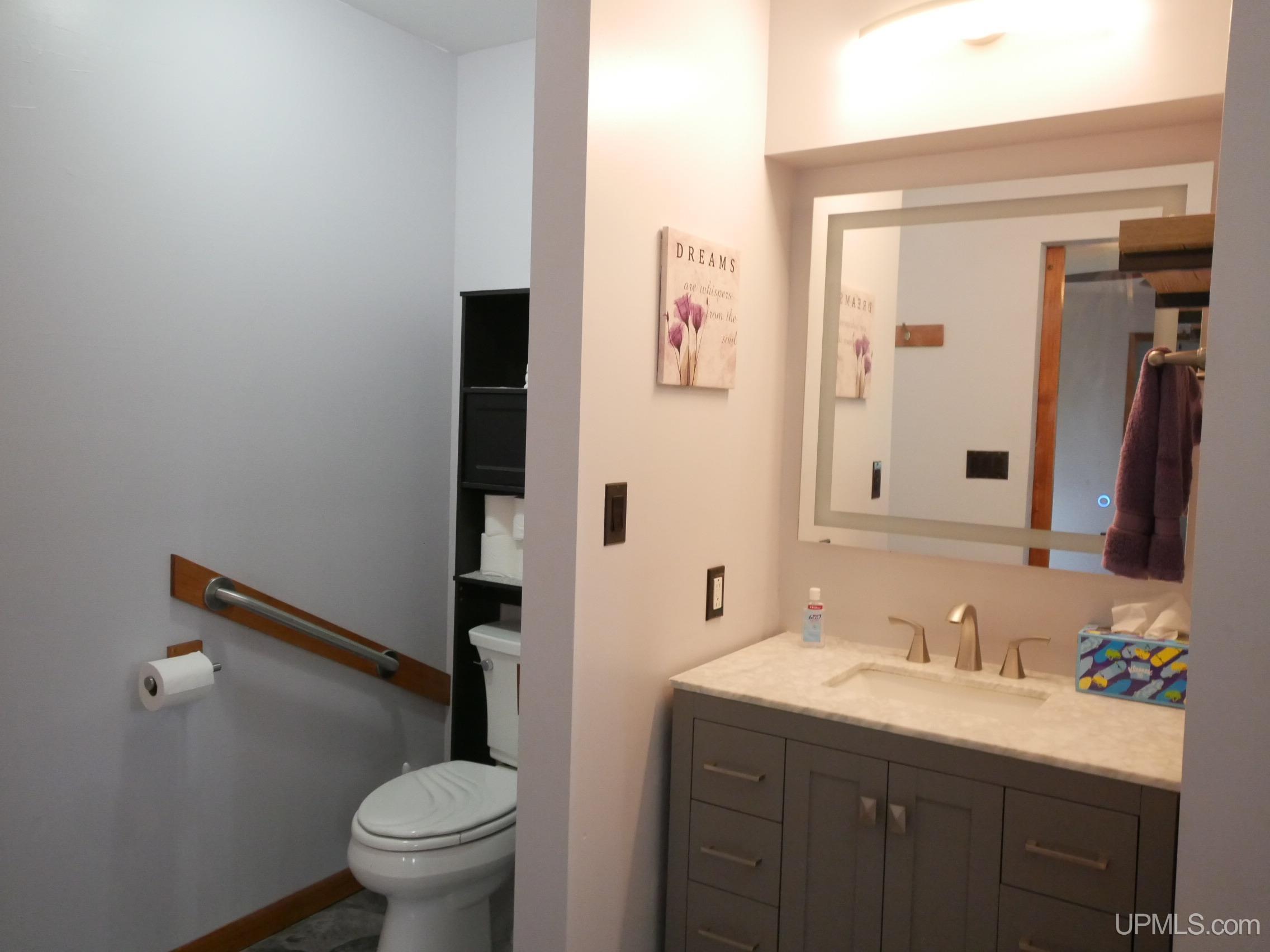 36689 River Road Property Photo 26