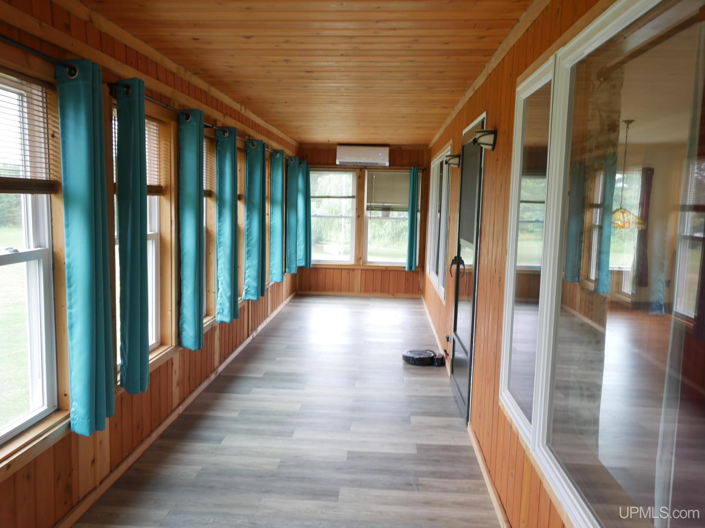 36689 River Road Property Photo 46